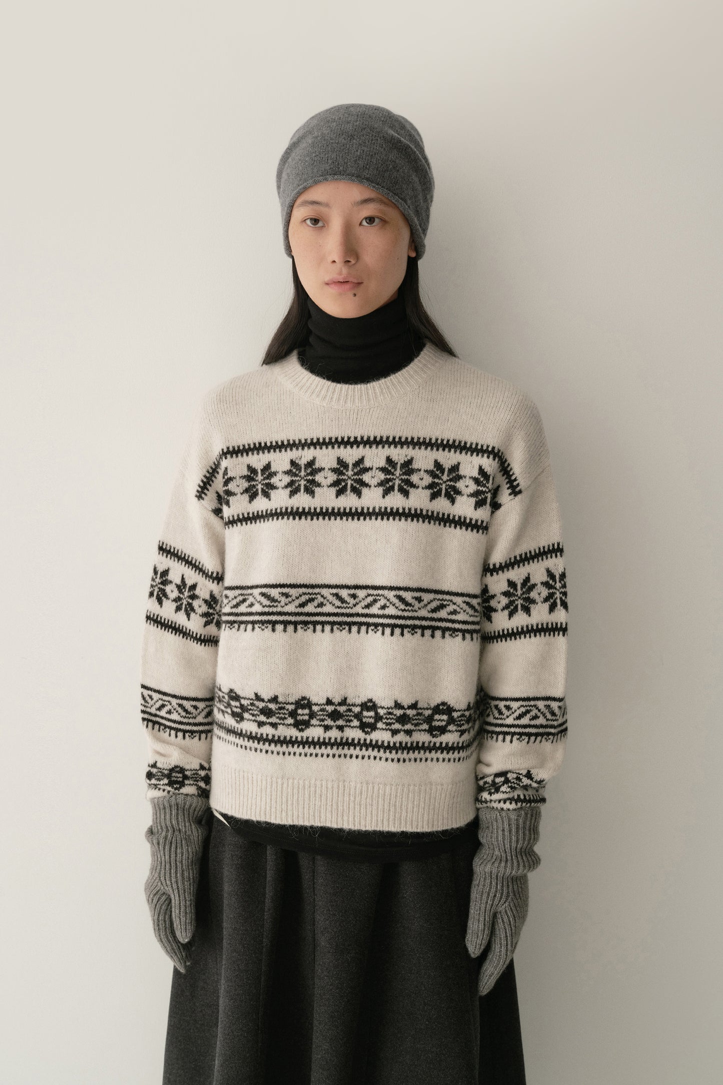 #color_off white