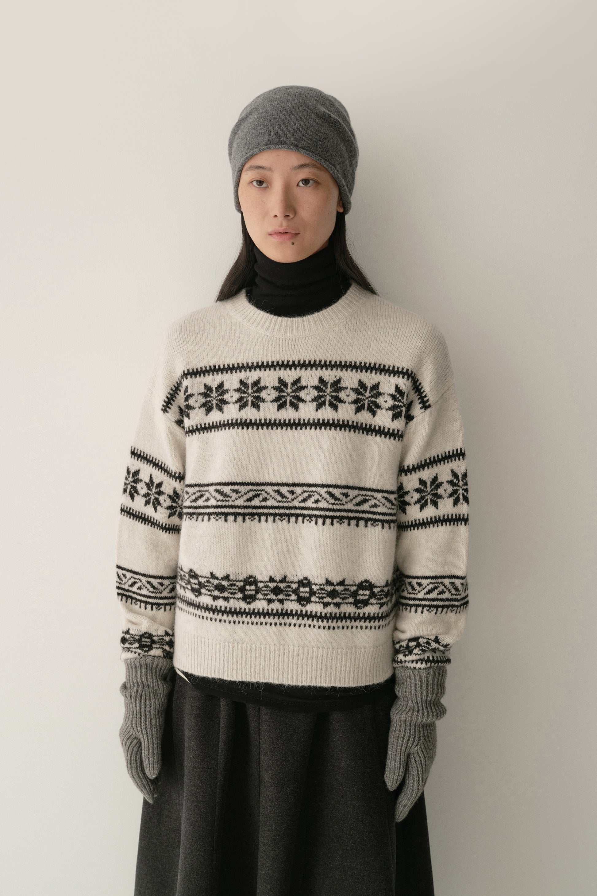 #color_off white