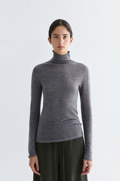 #color_mid gray