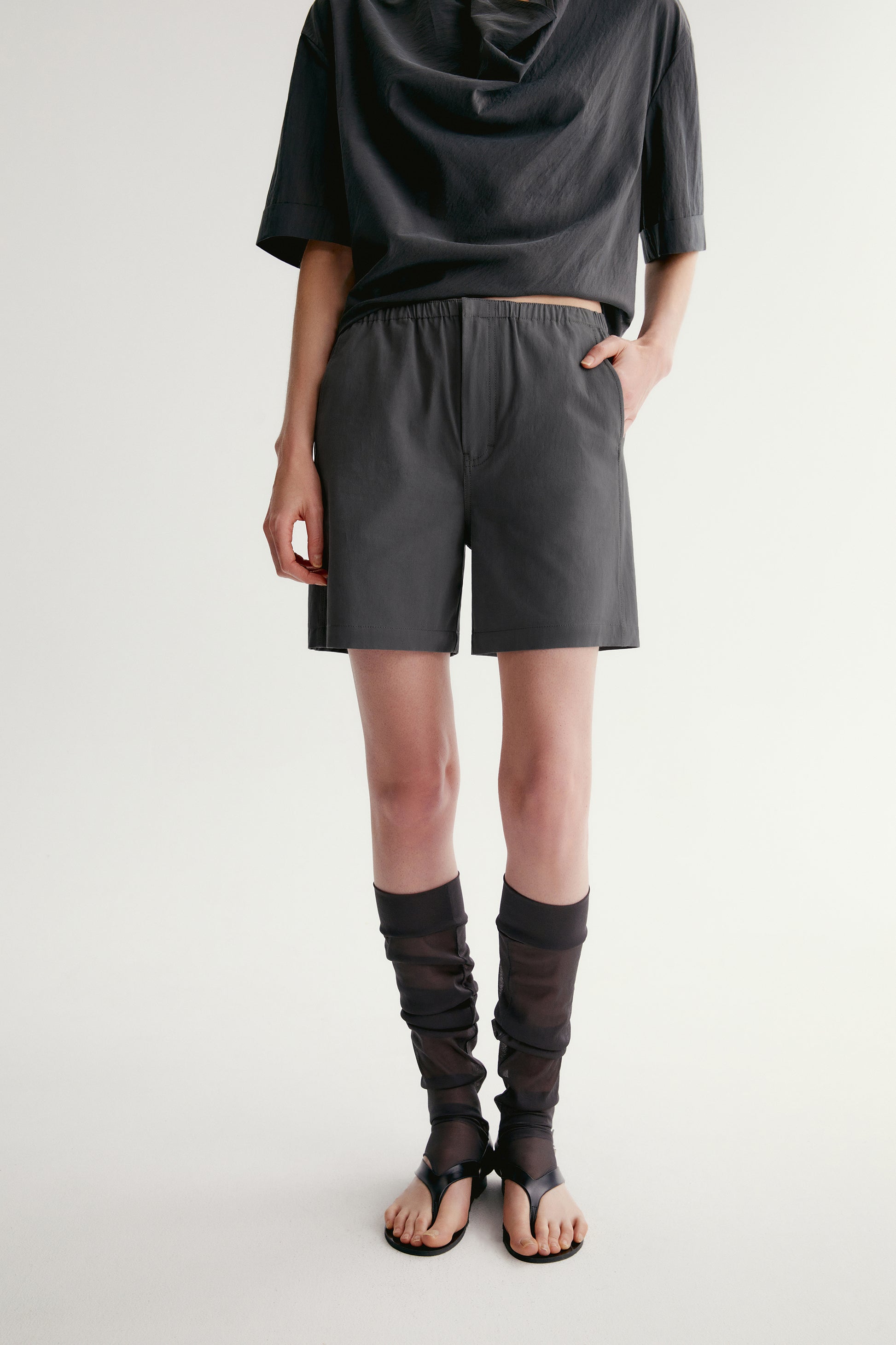 #color_dark gray