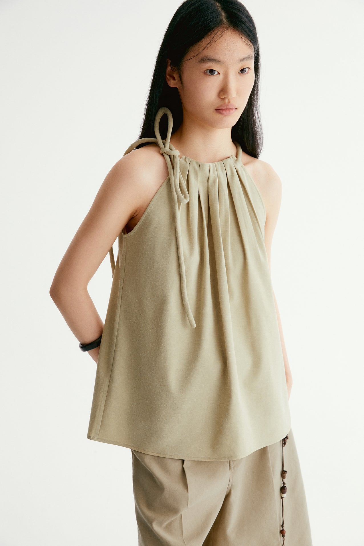 #color_light khaki