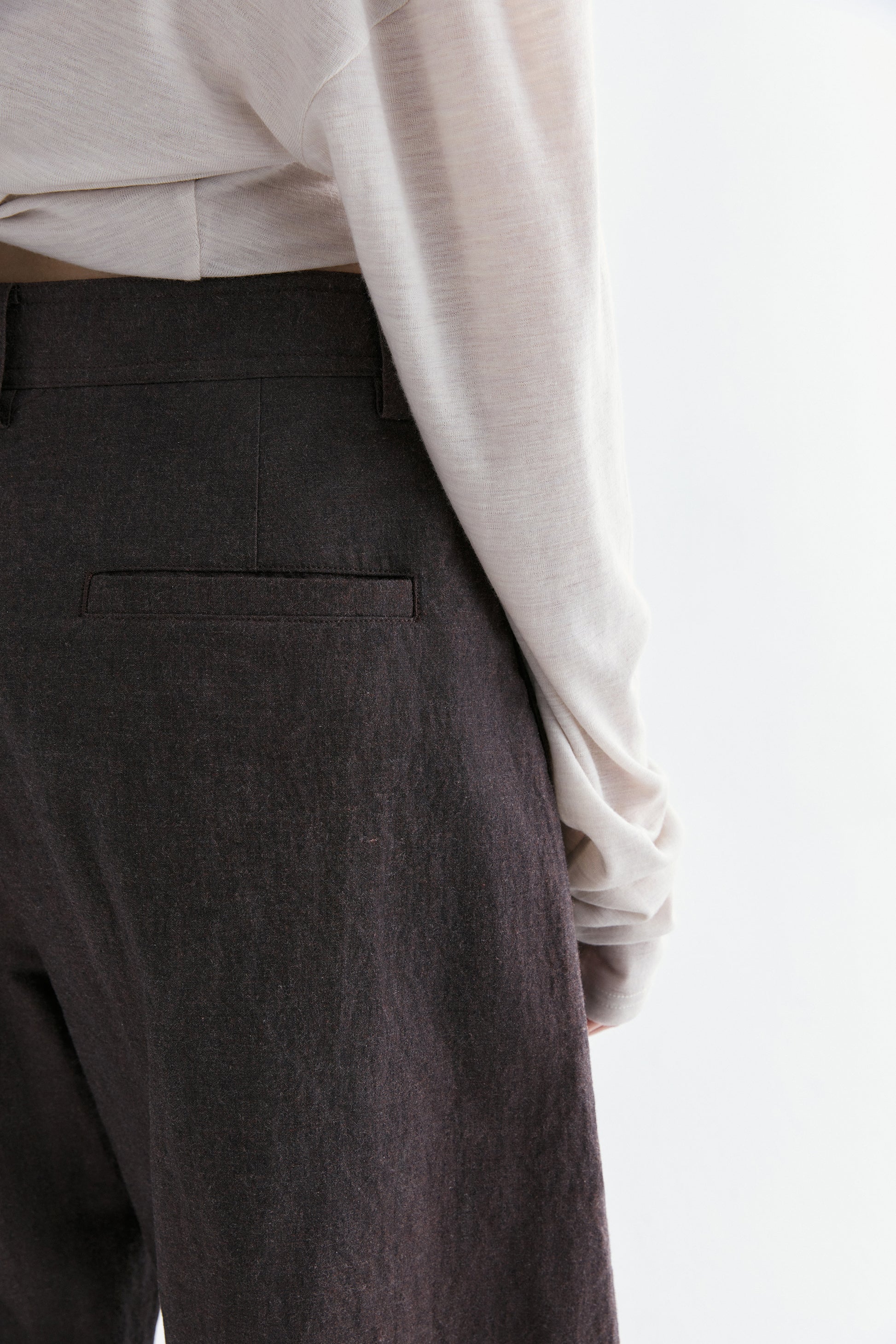 #color_raw umber