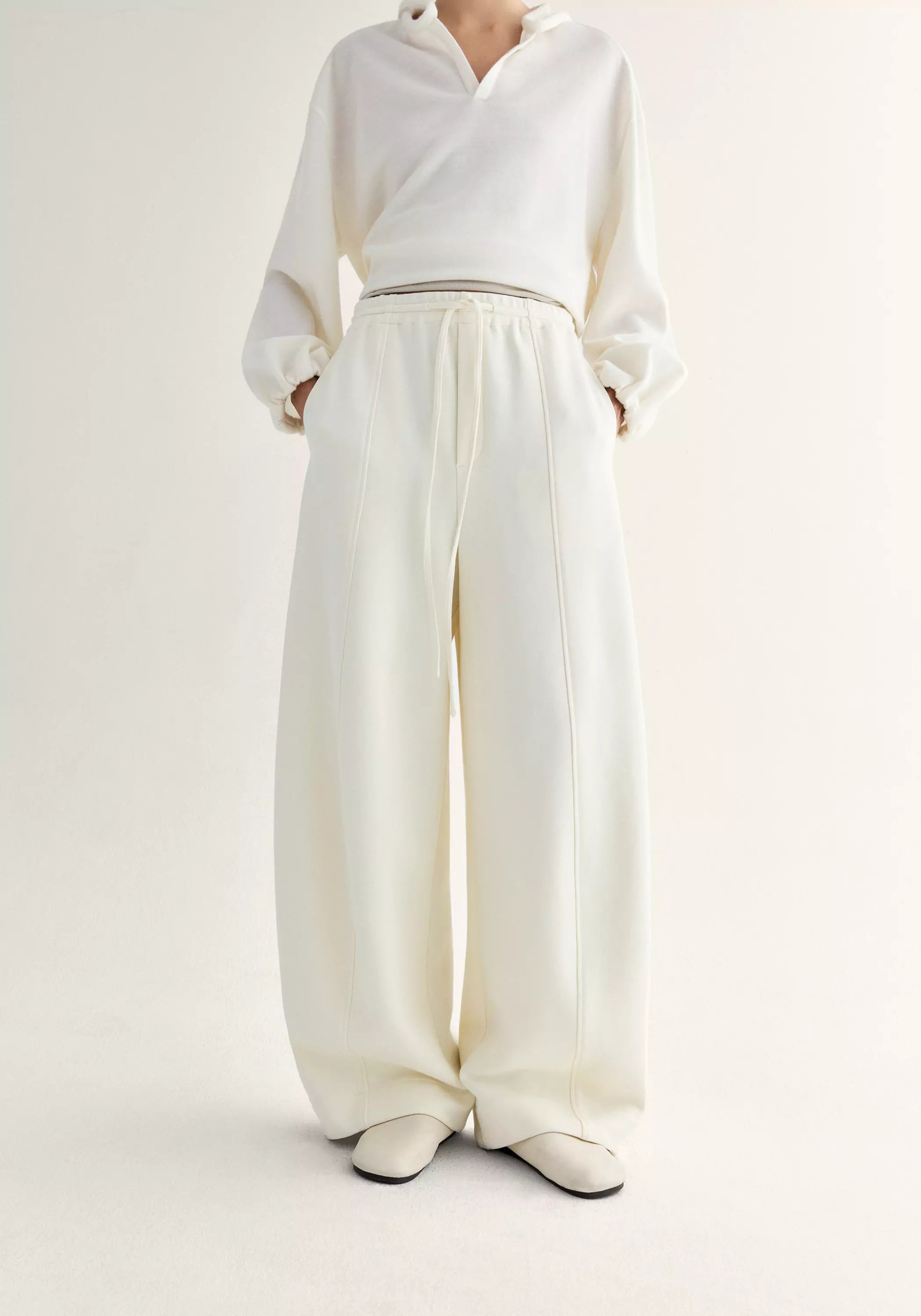 #color_off white