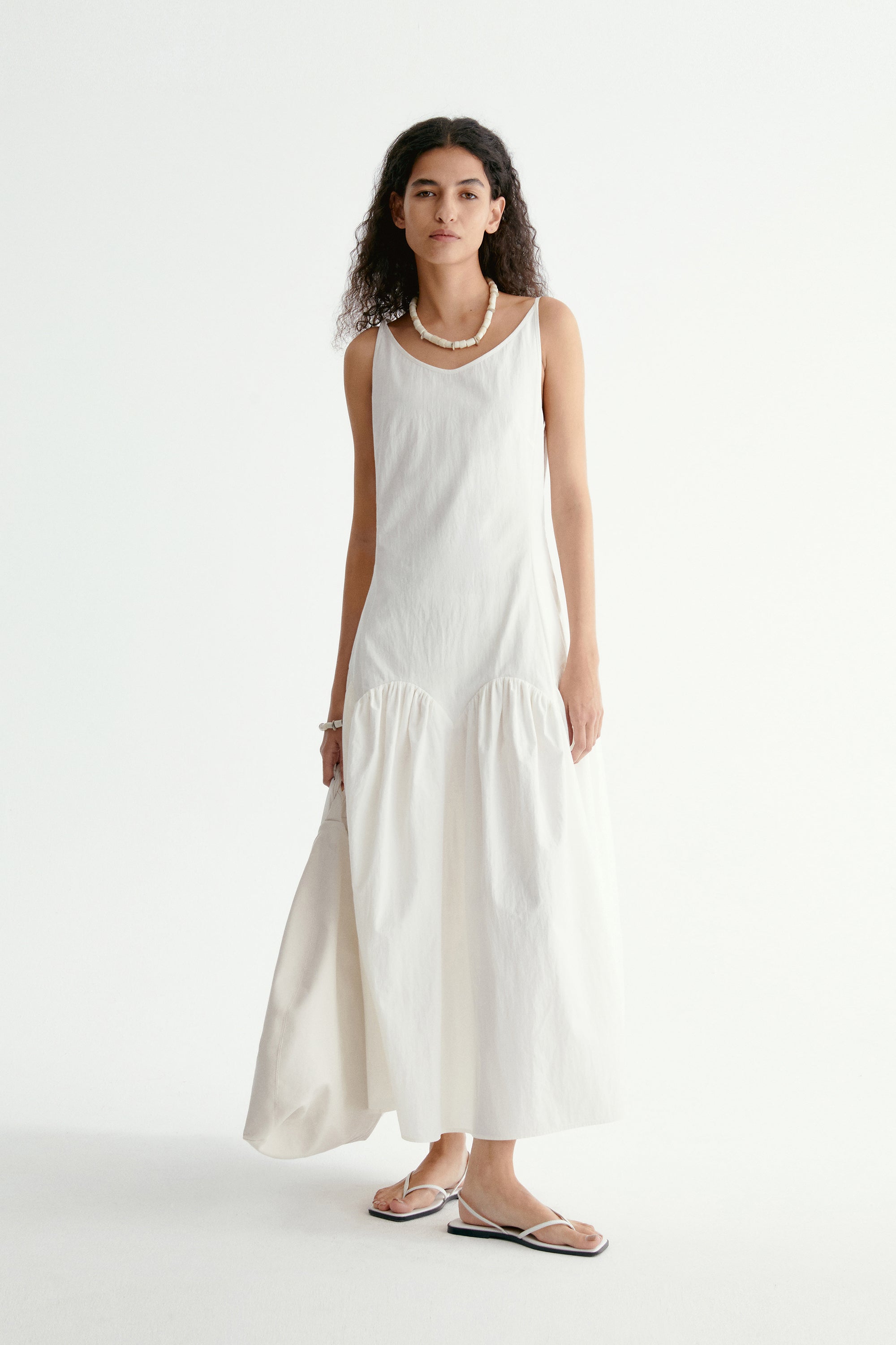 #color_off white