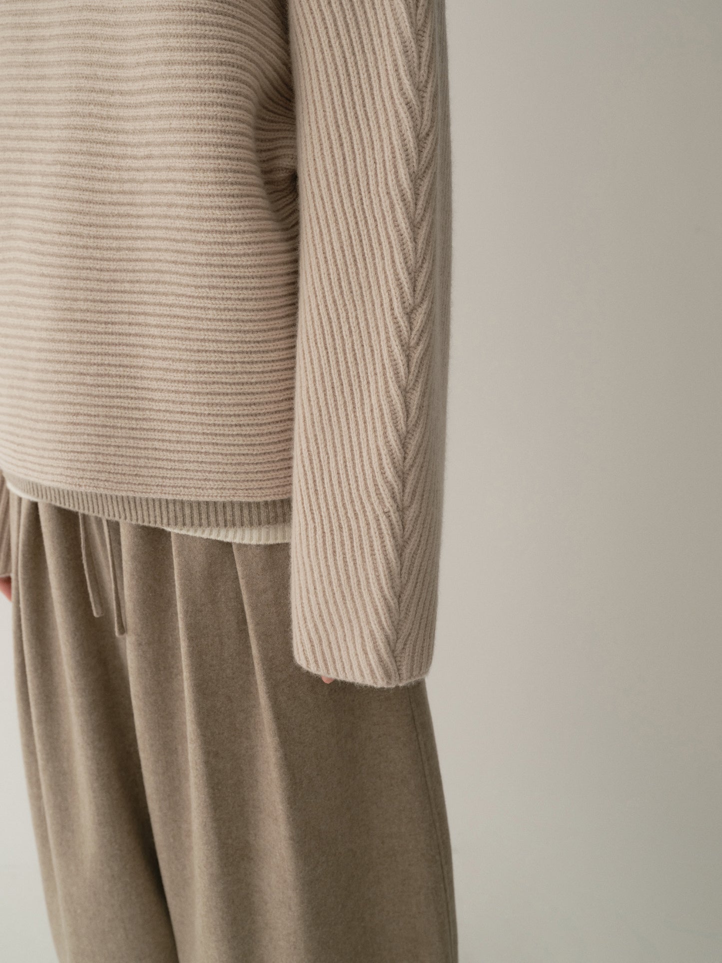 #color_light khaki