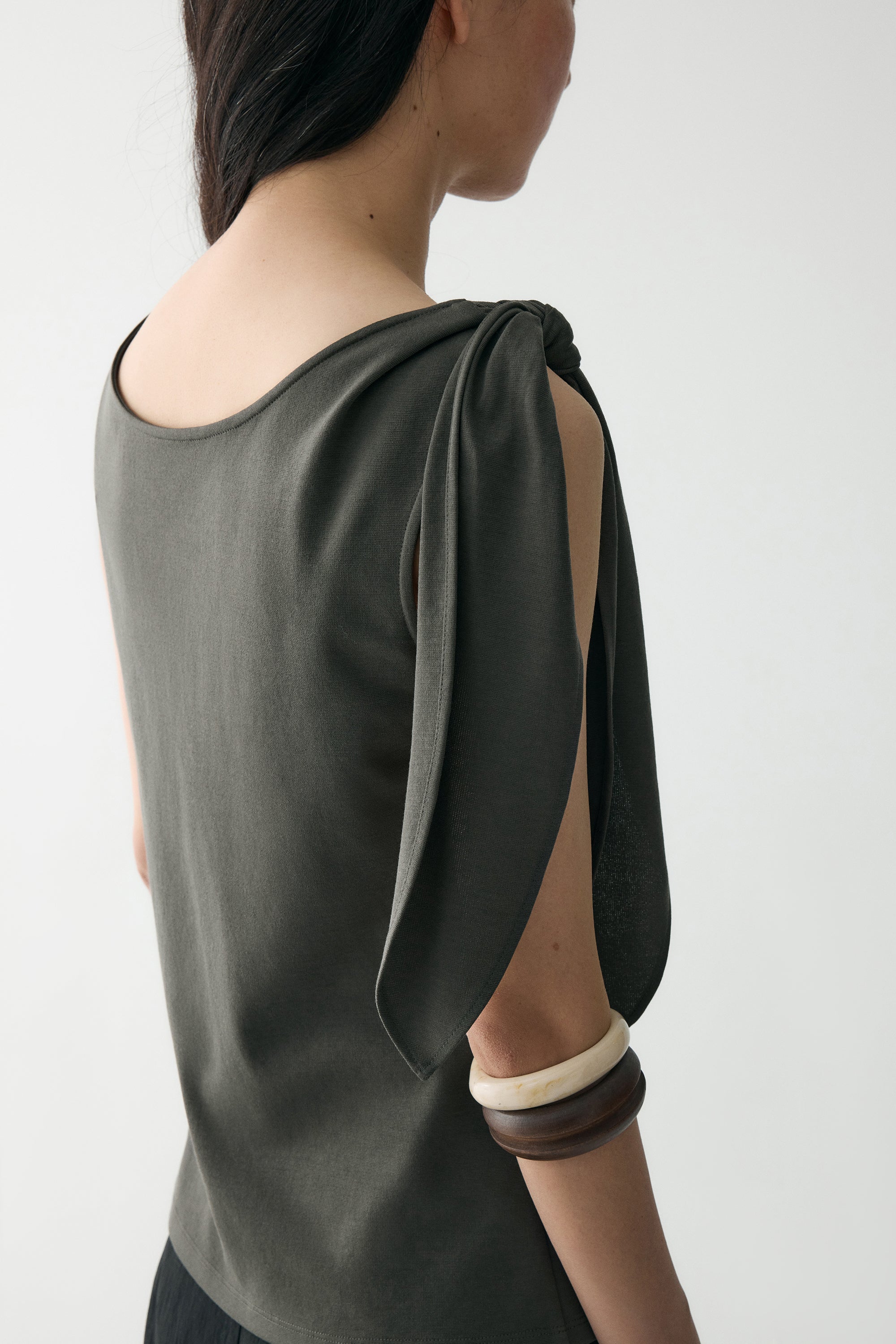 #color_black green