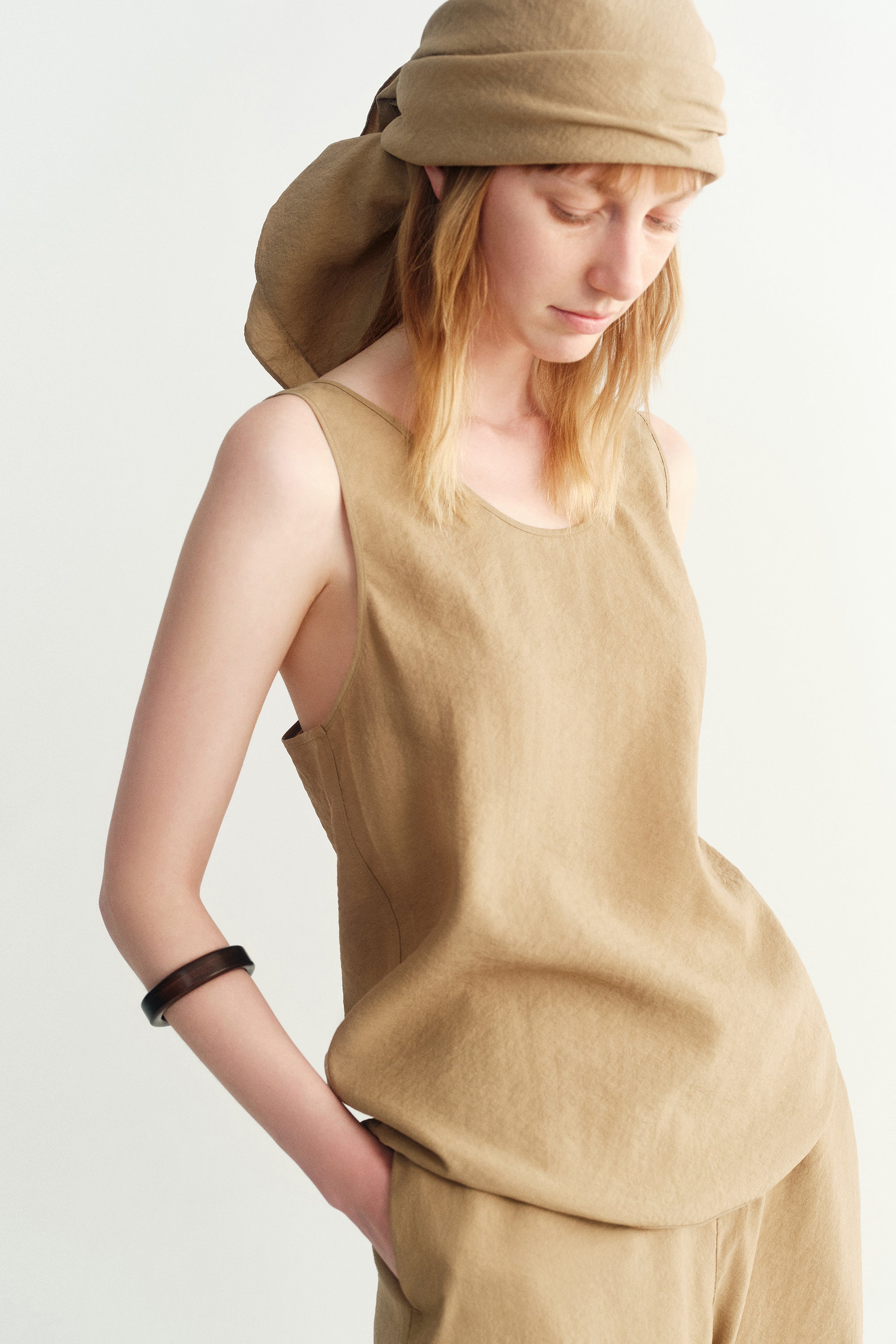 #color_camel