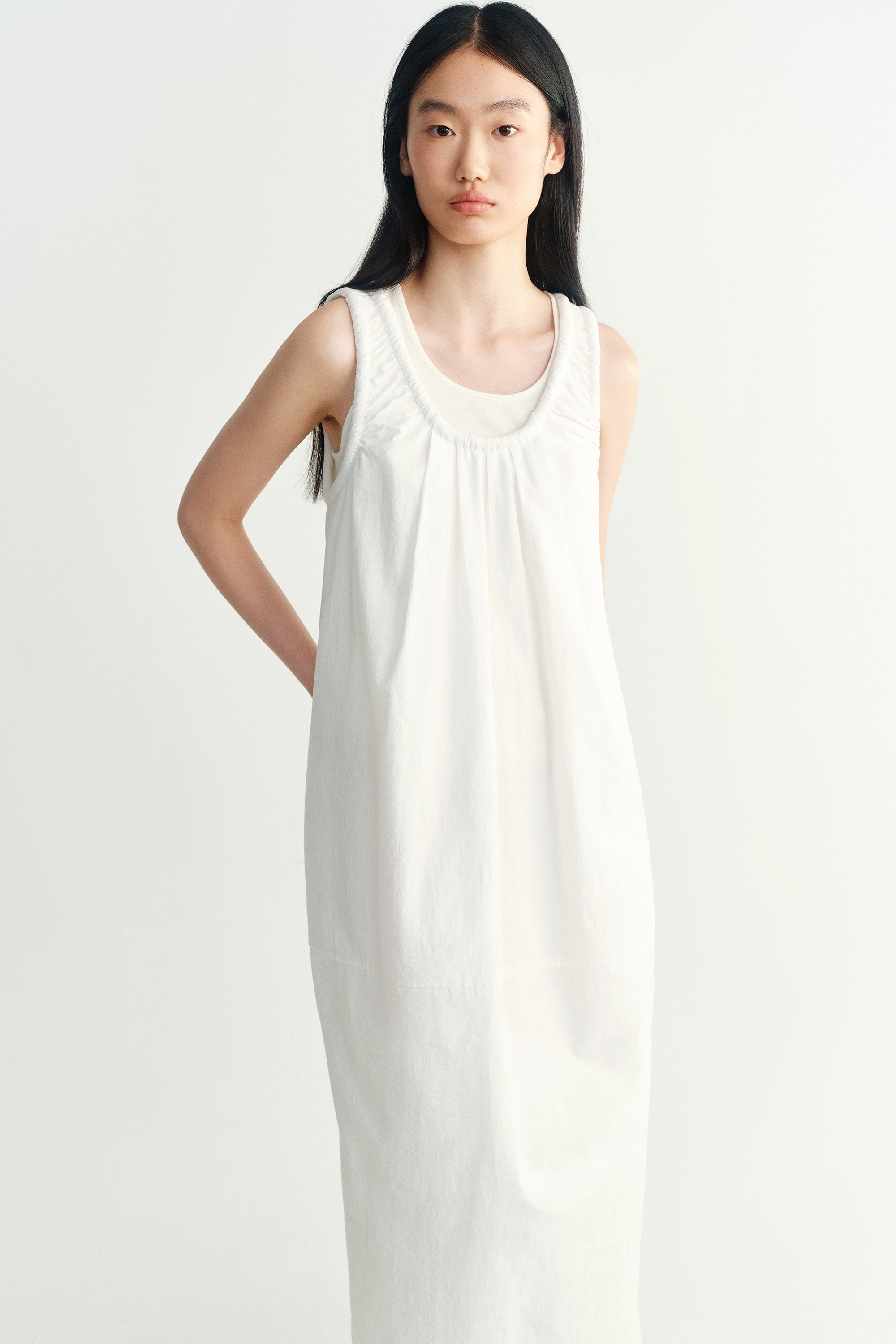#color_off white