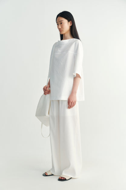 #color_off white