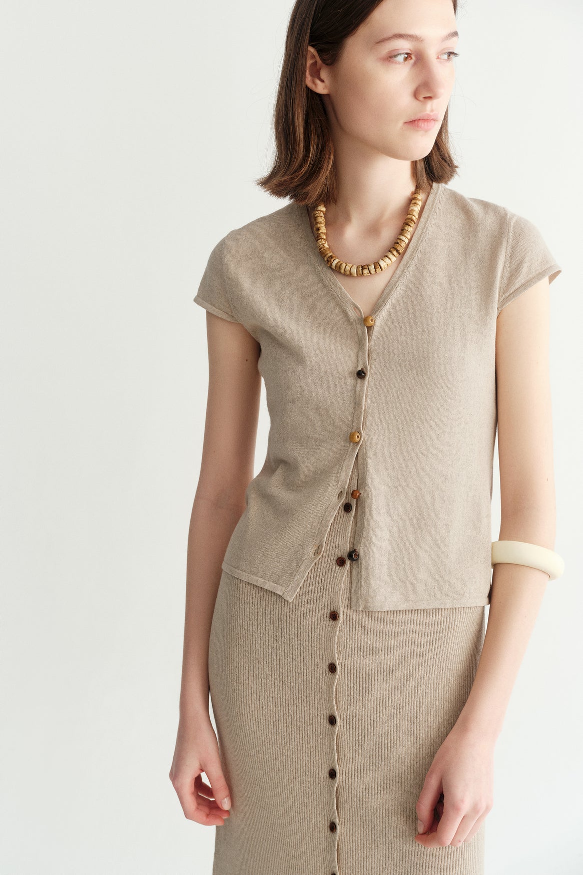 #color_light khaki