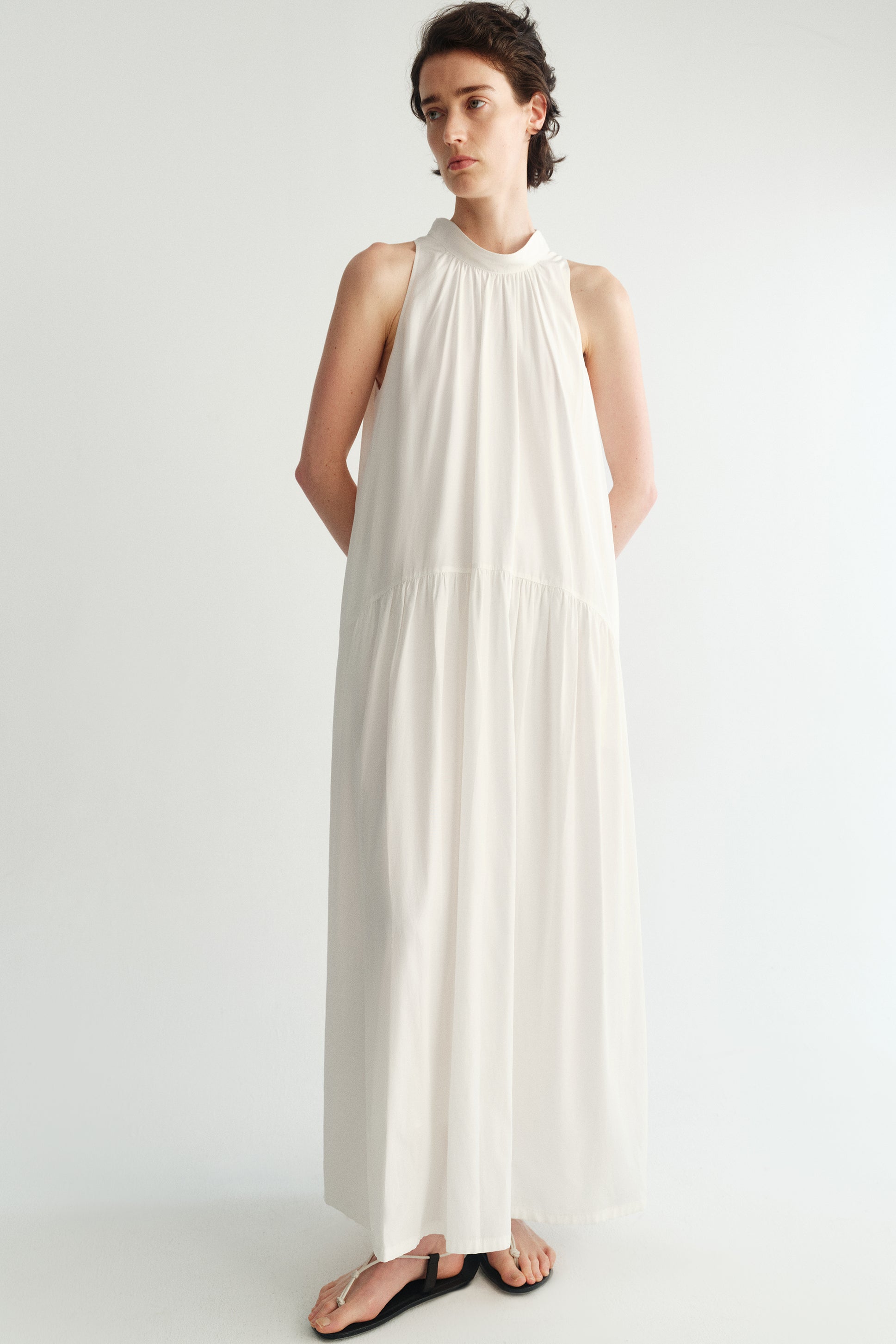 #color_off white