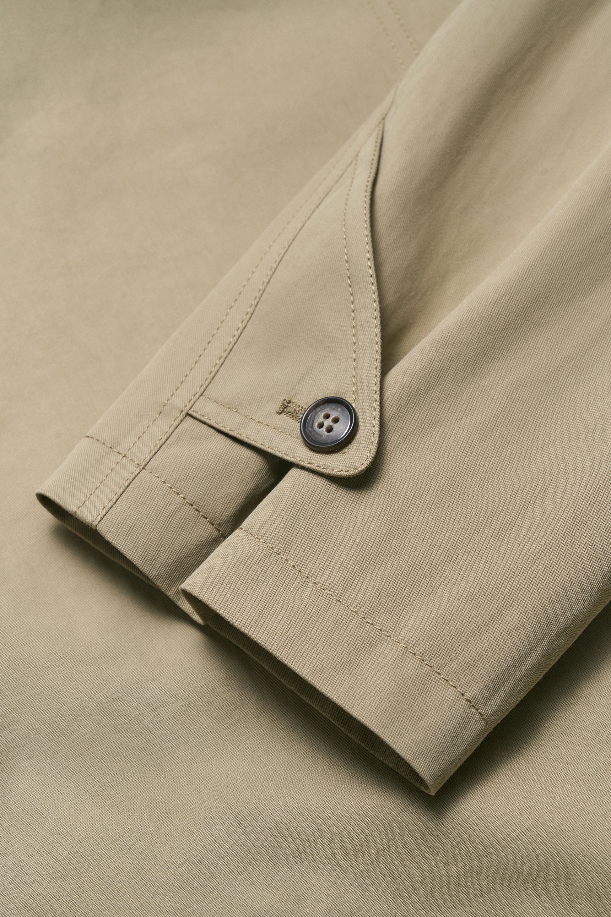 #color_khaki