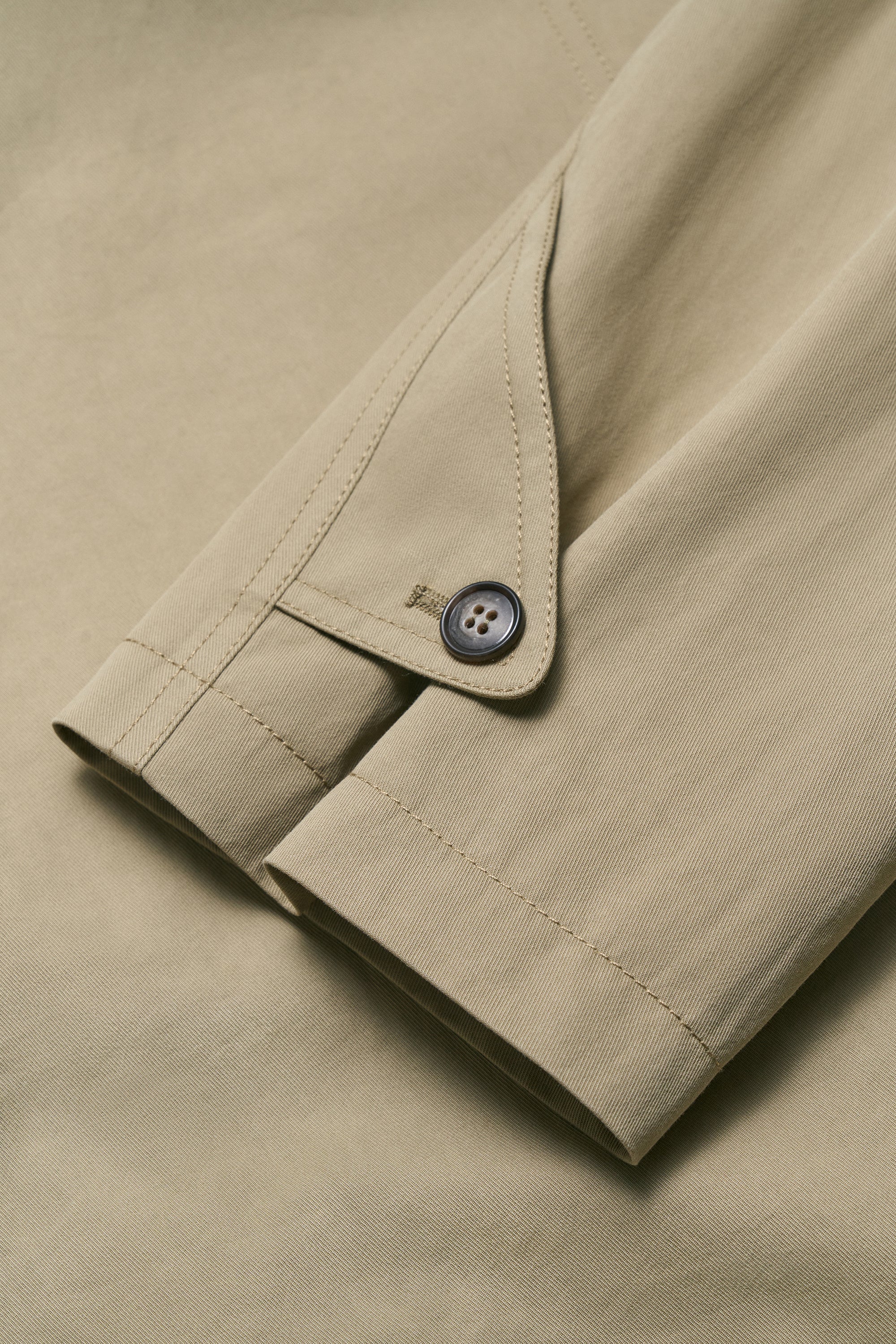 #color_khaki