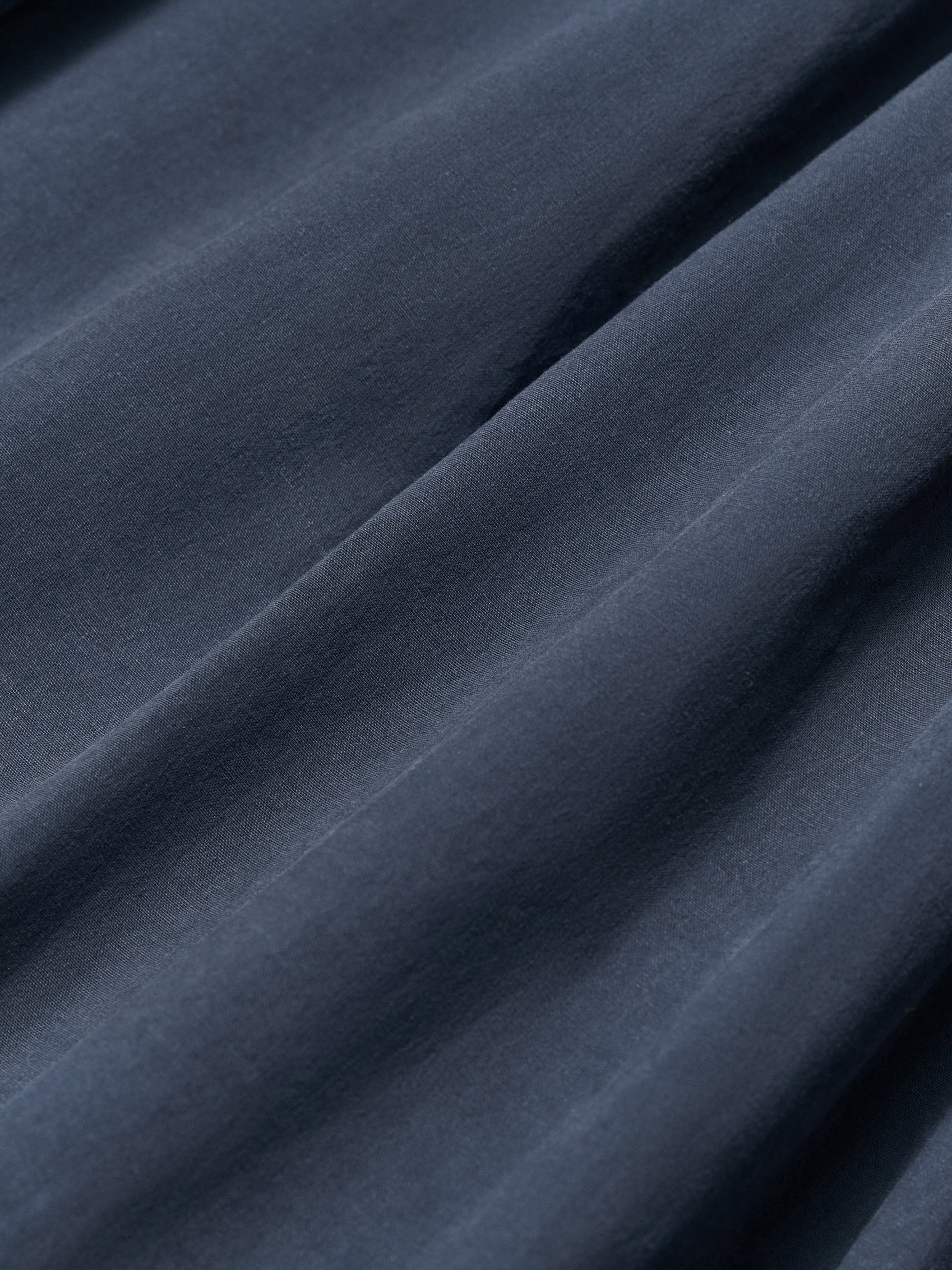 #color_mid gray