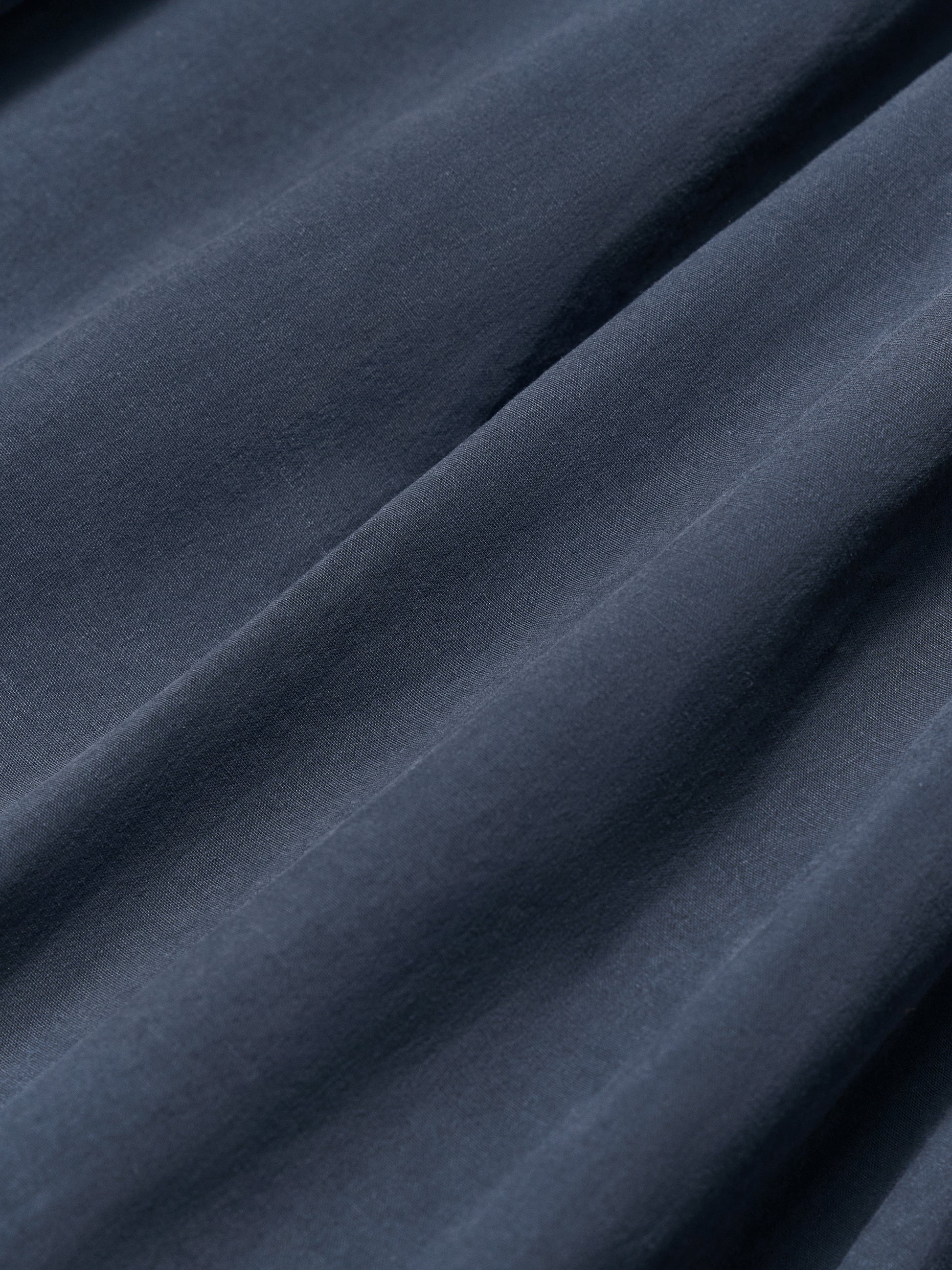 #color_mid gray