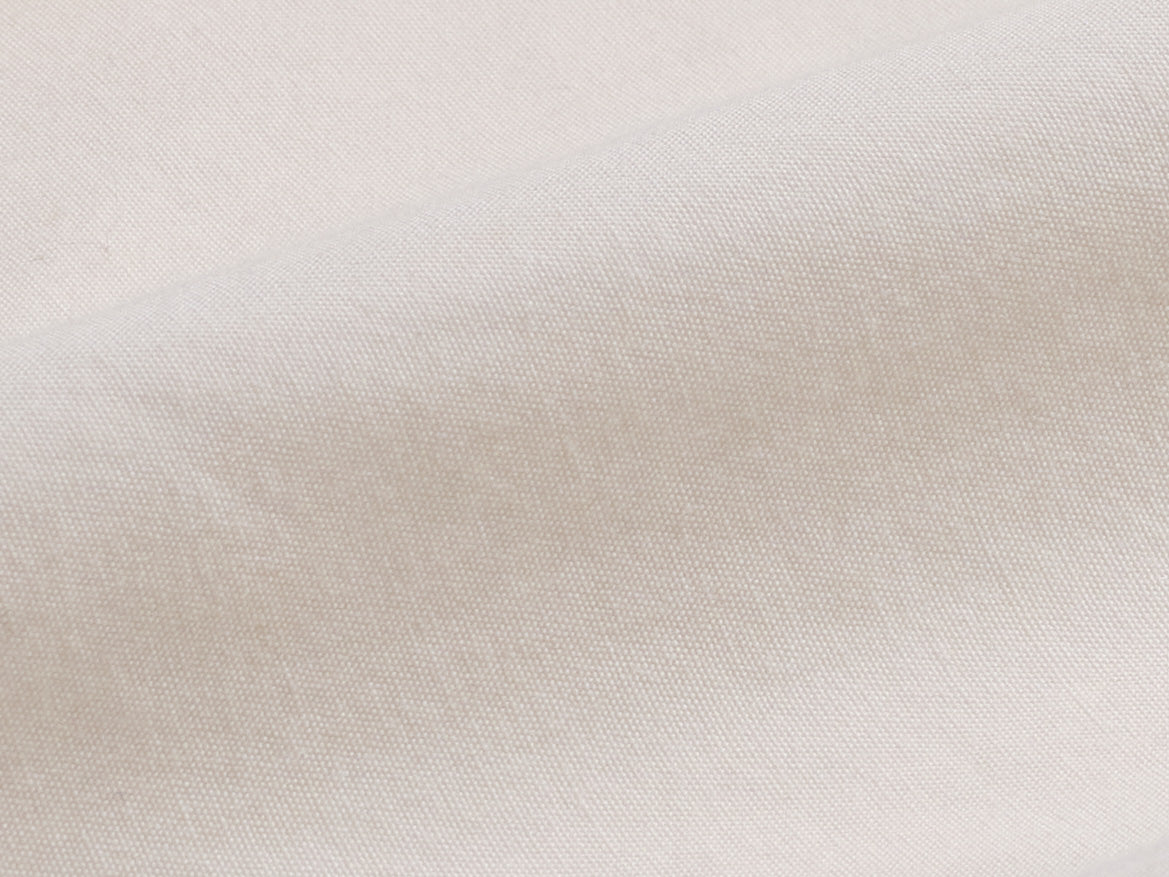 #color_off white