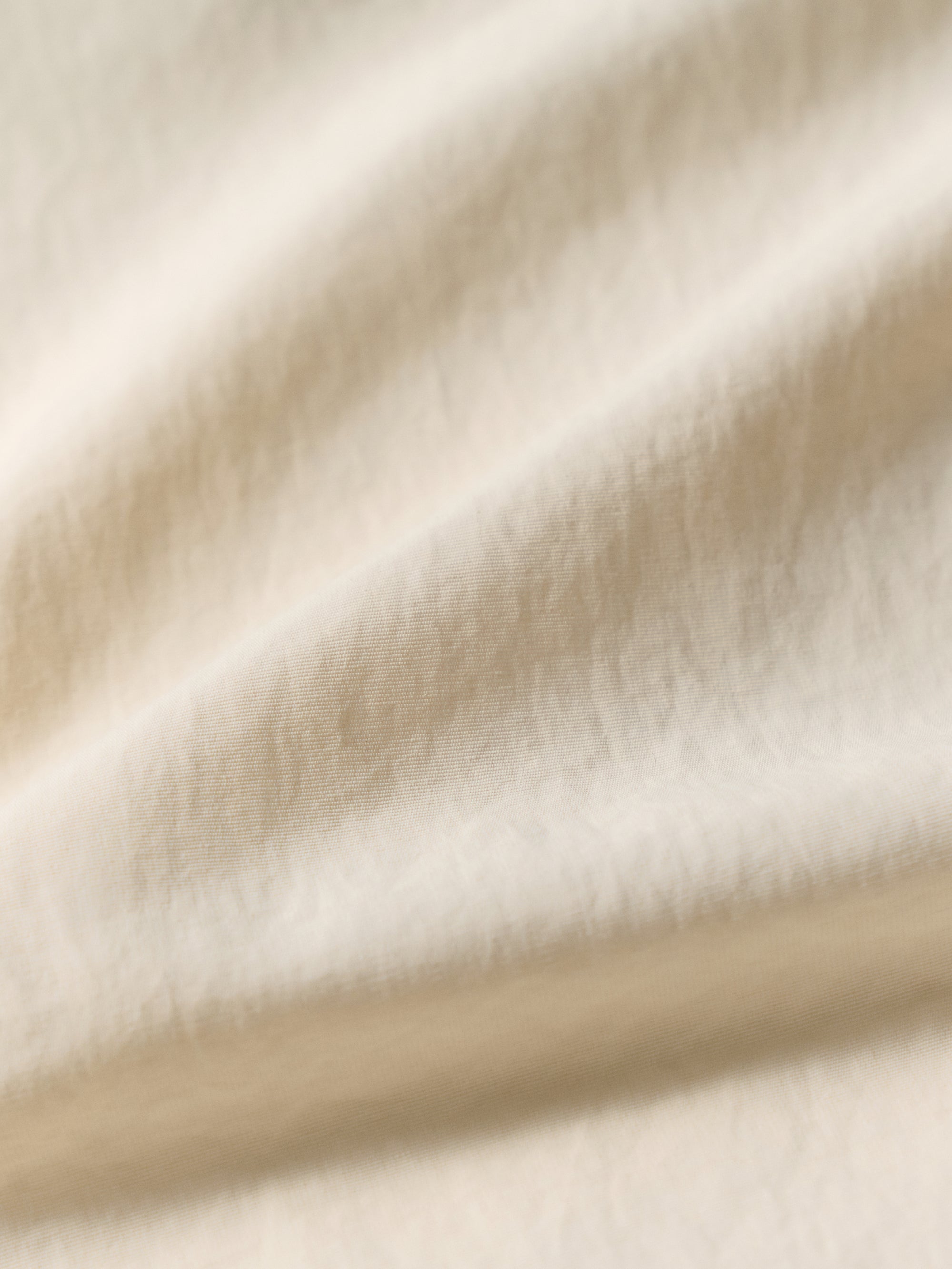 #color_cream white