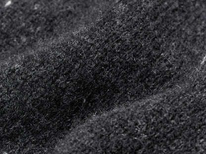 #color_black ash