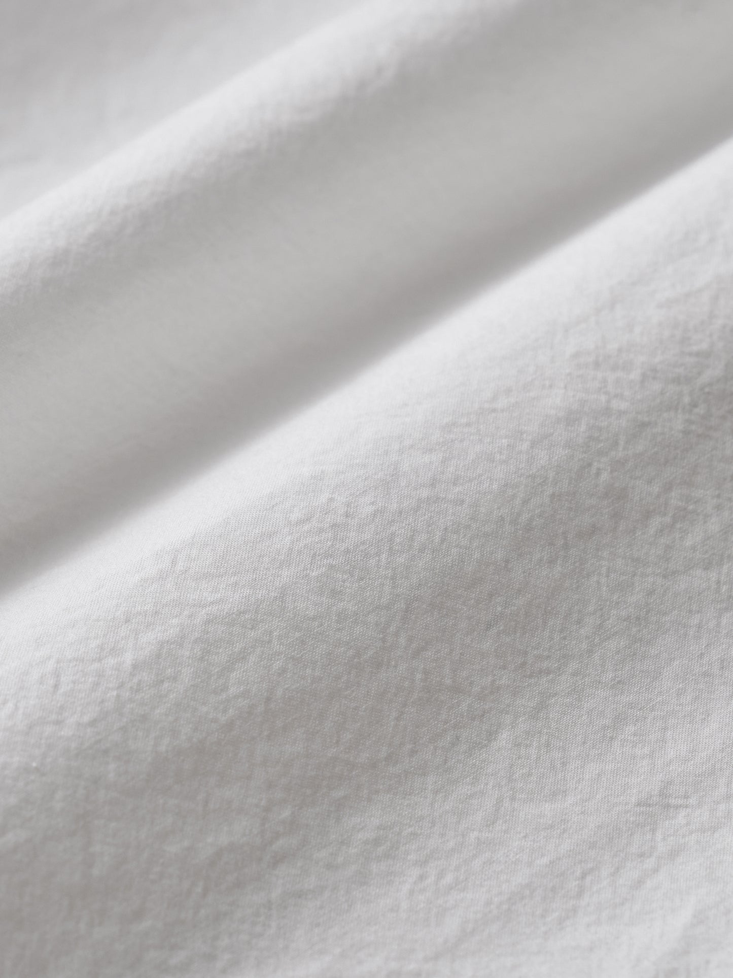 #color_off white
