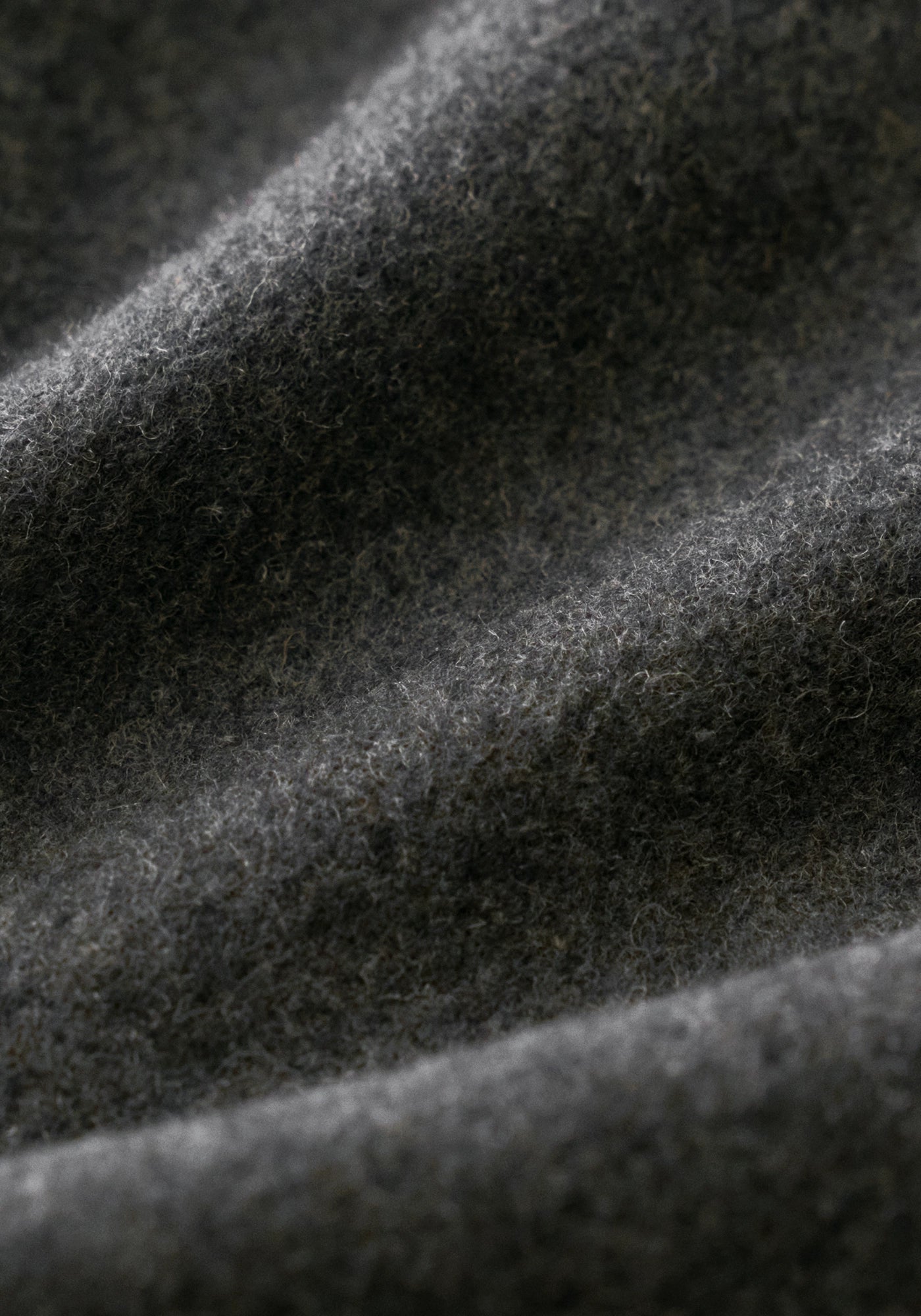 #color_black ash