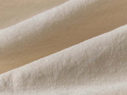 #color_cream white