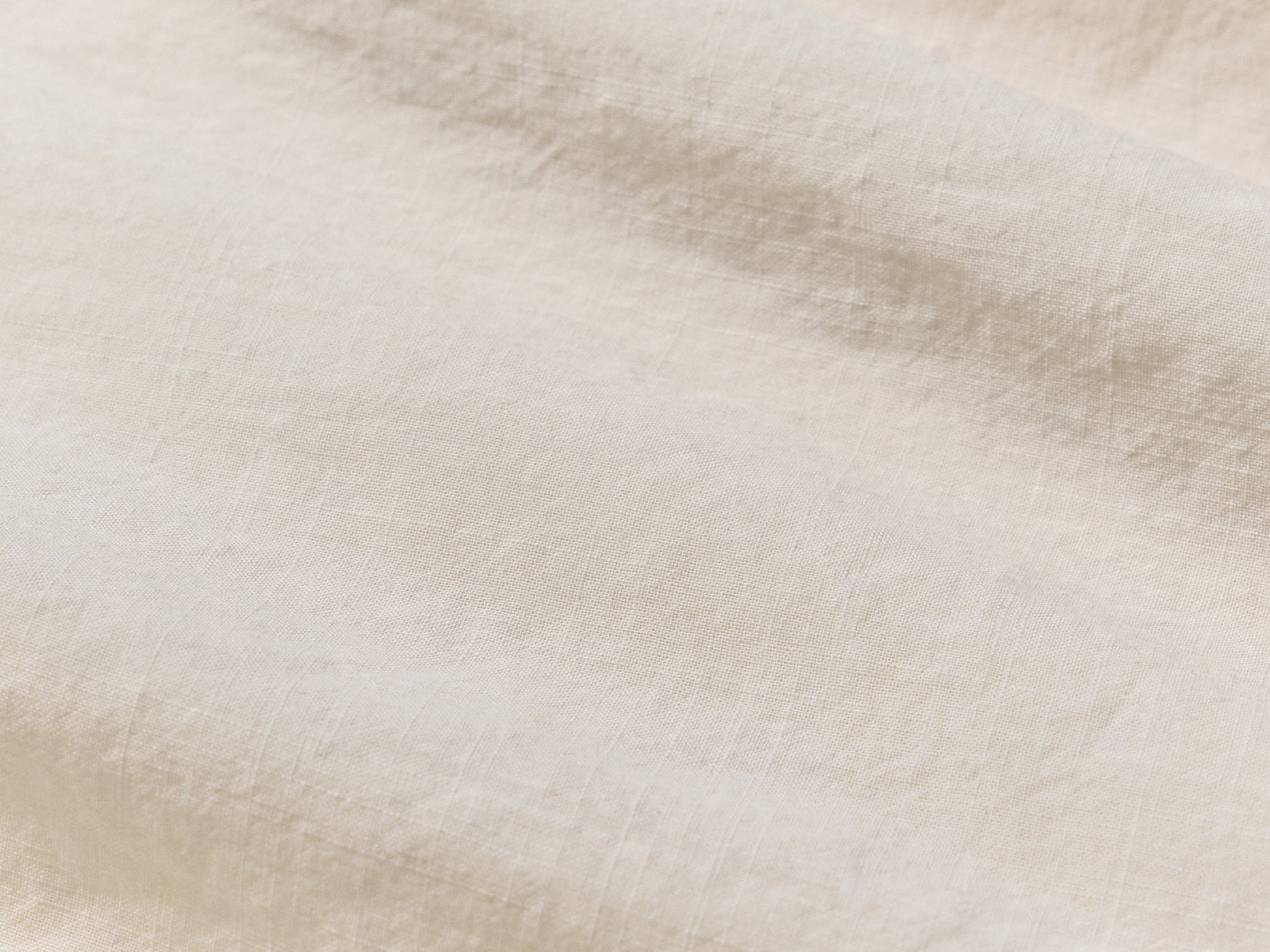#color_cream white