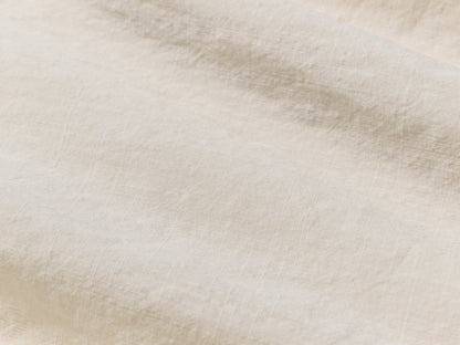 #color_cream white