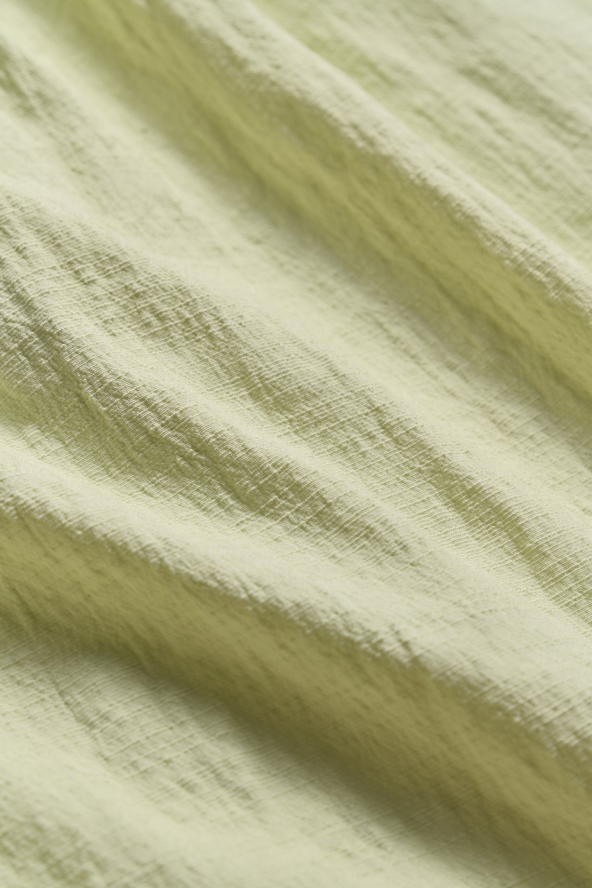 #color_Ivory 