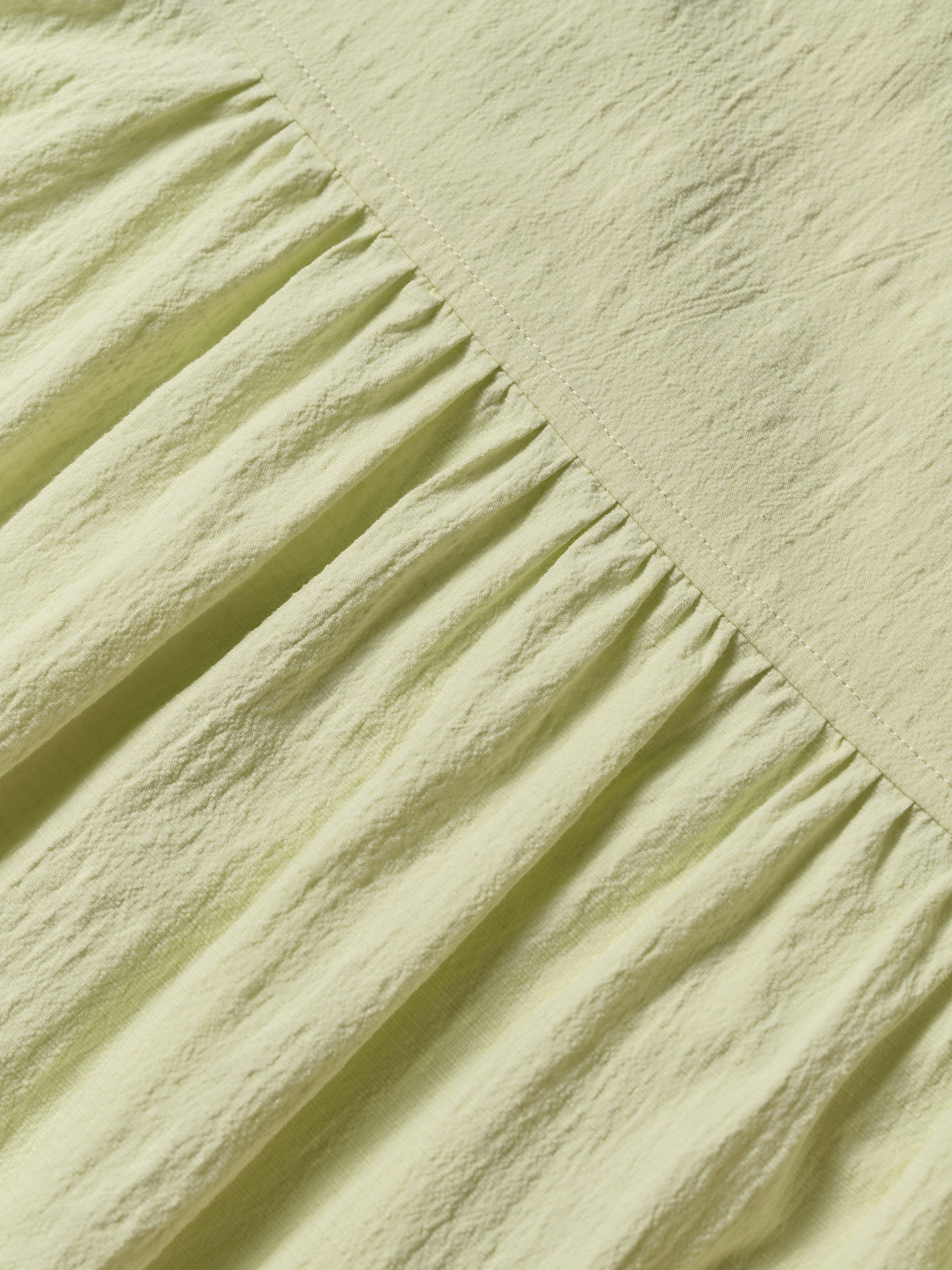 #color_Ivory 