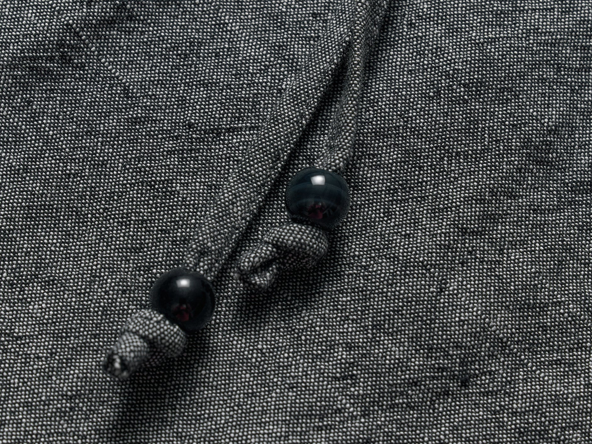 #color_black ash
