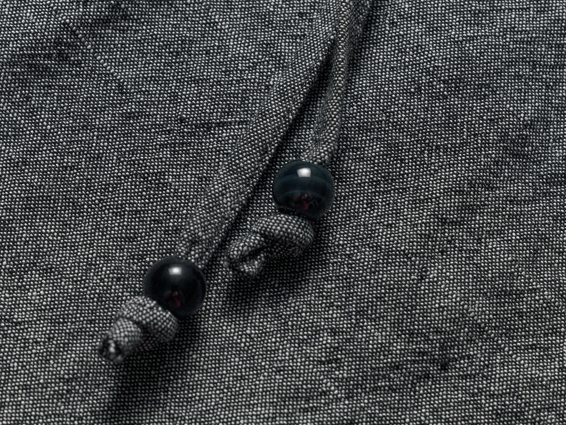 #color_black ash