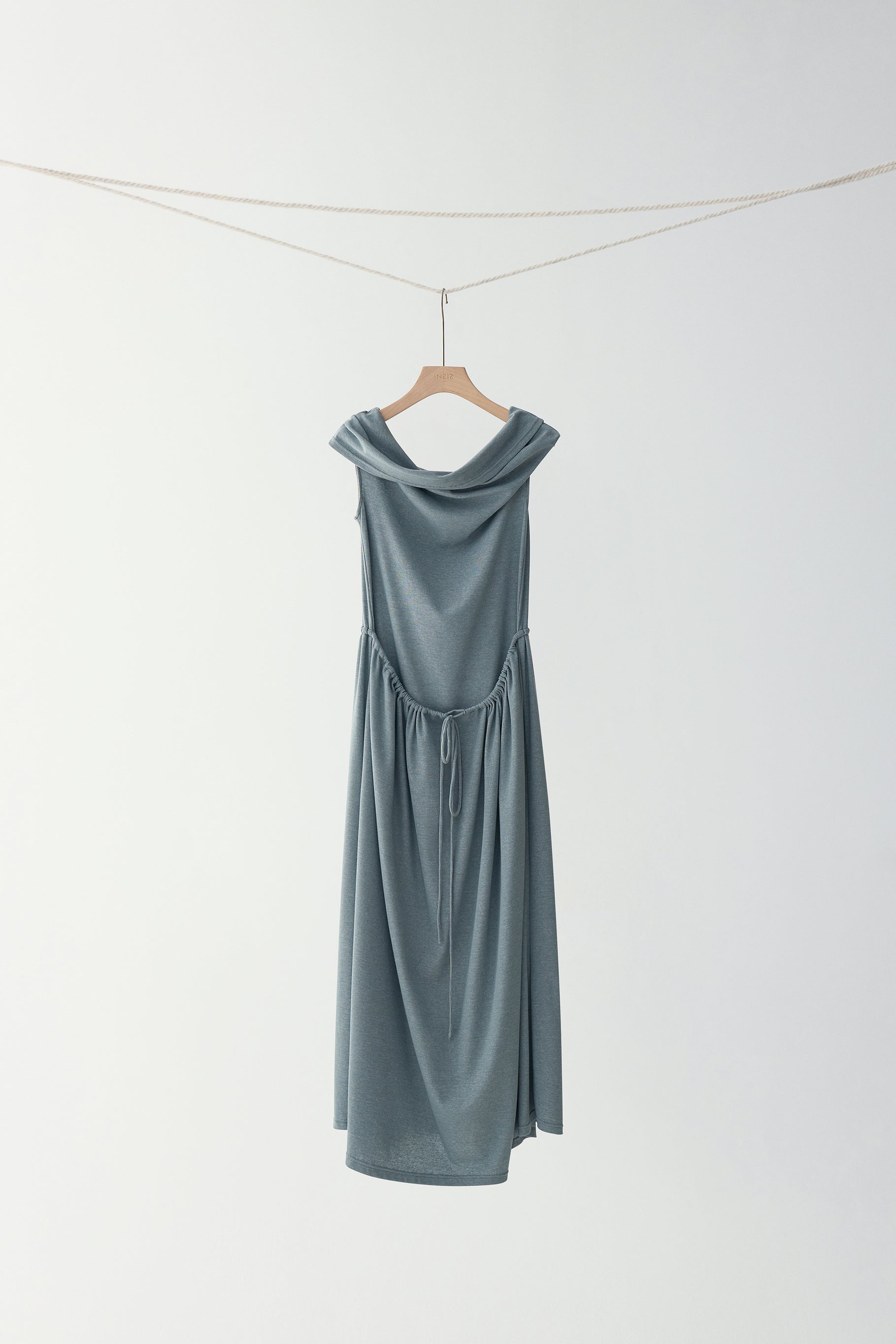 #color_dusty blue