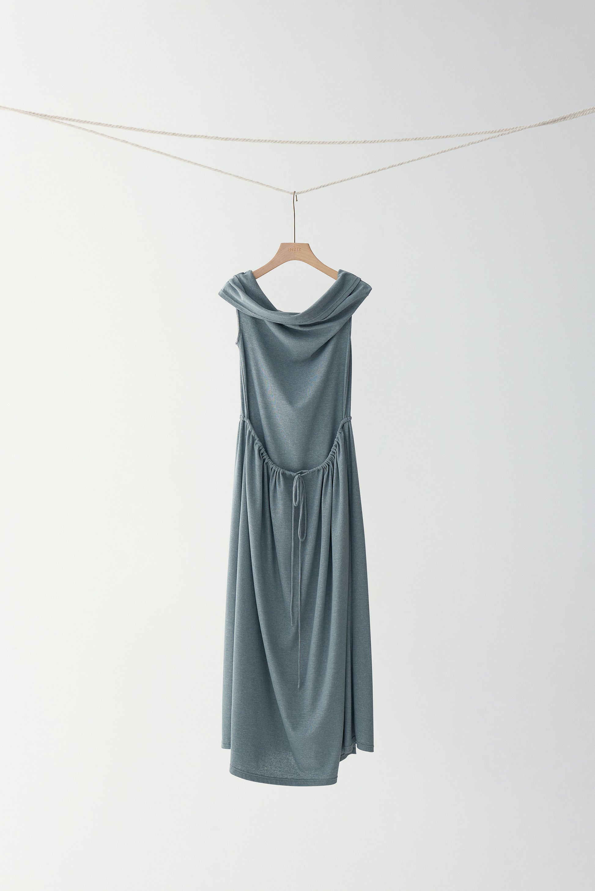 #color_dusty blue