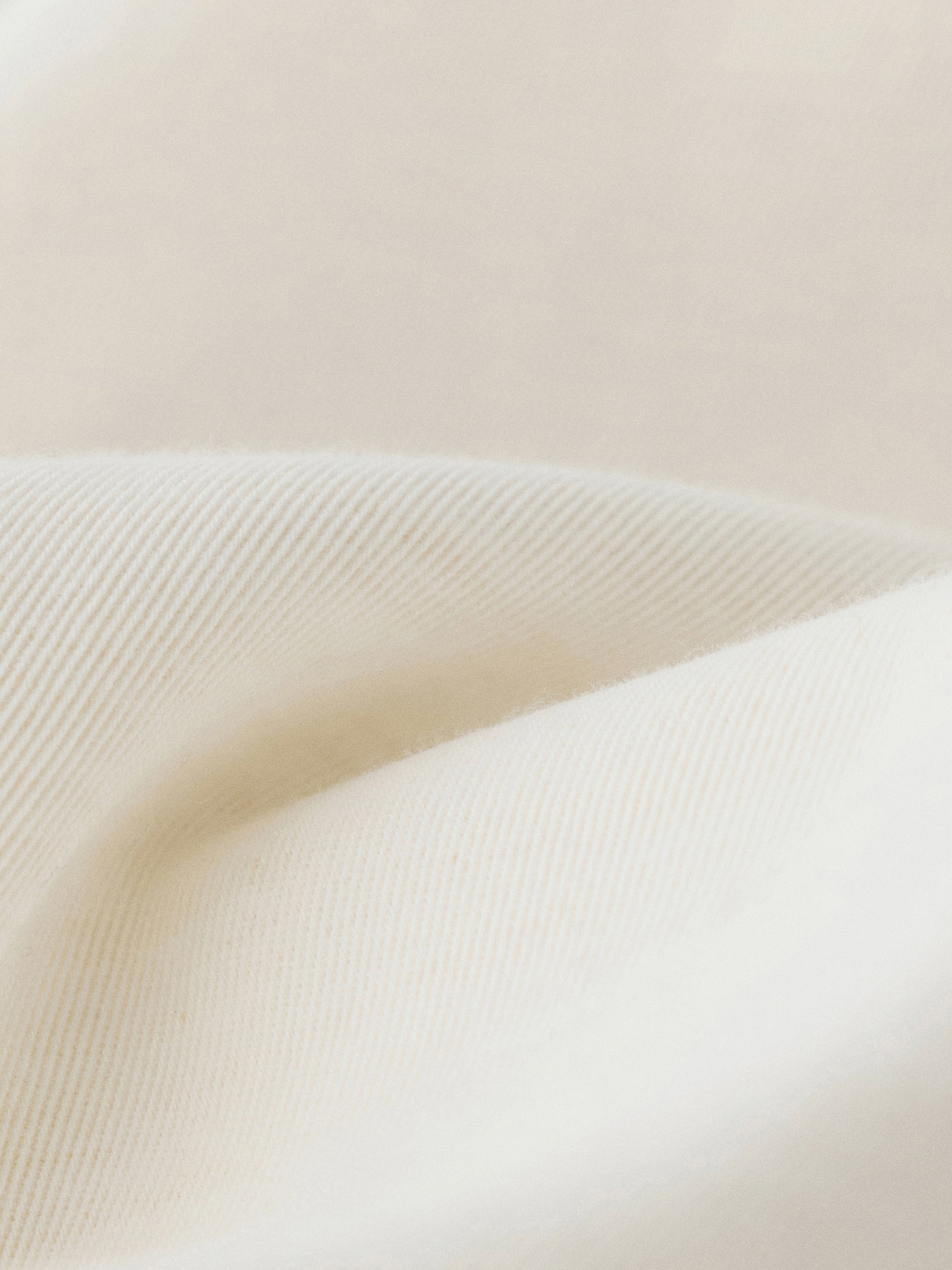 #color_off white