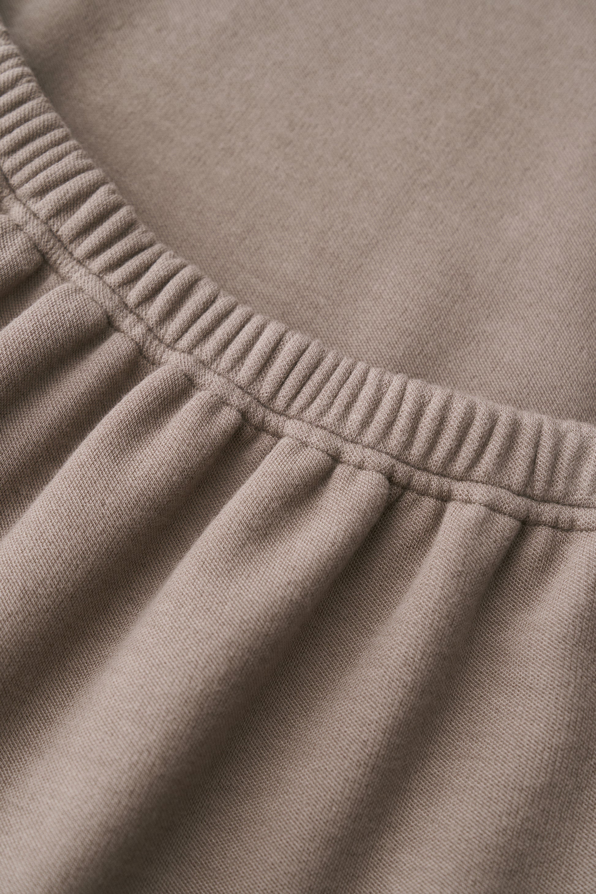 #color_light khaki