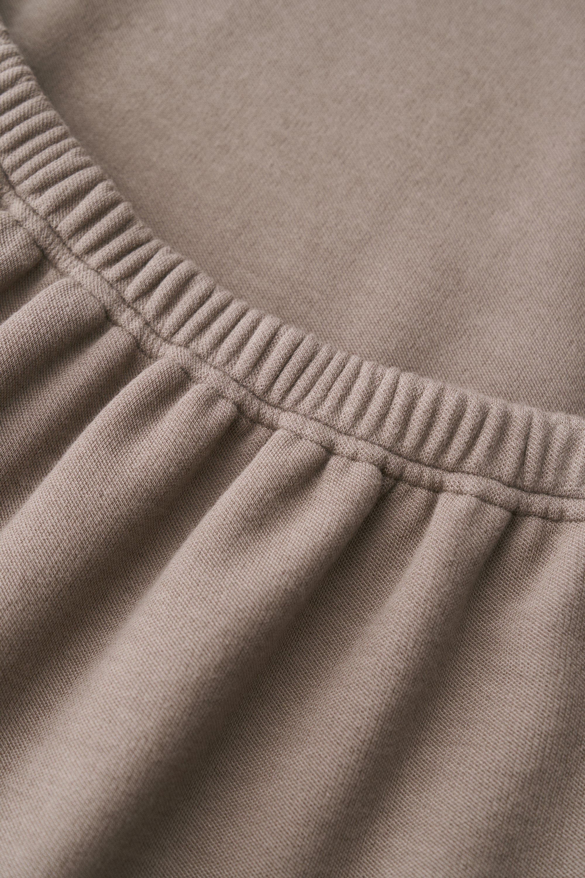 #color_light khaki