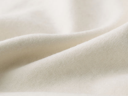 #color_cream white