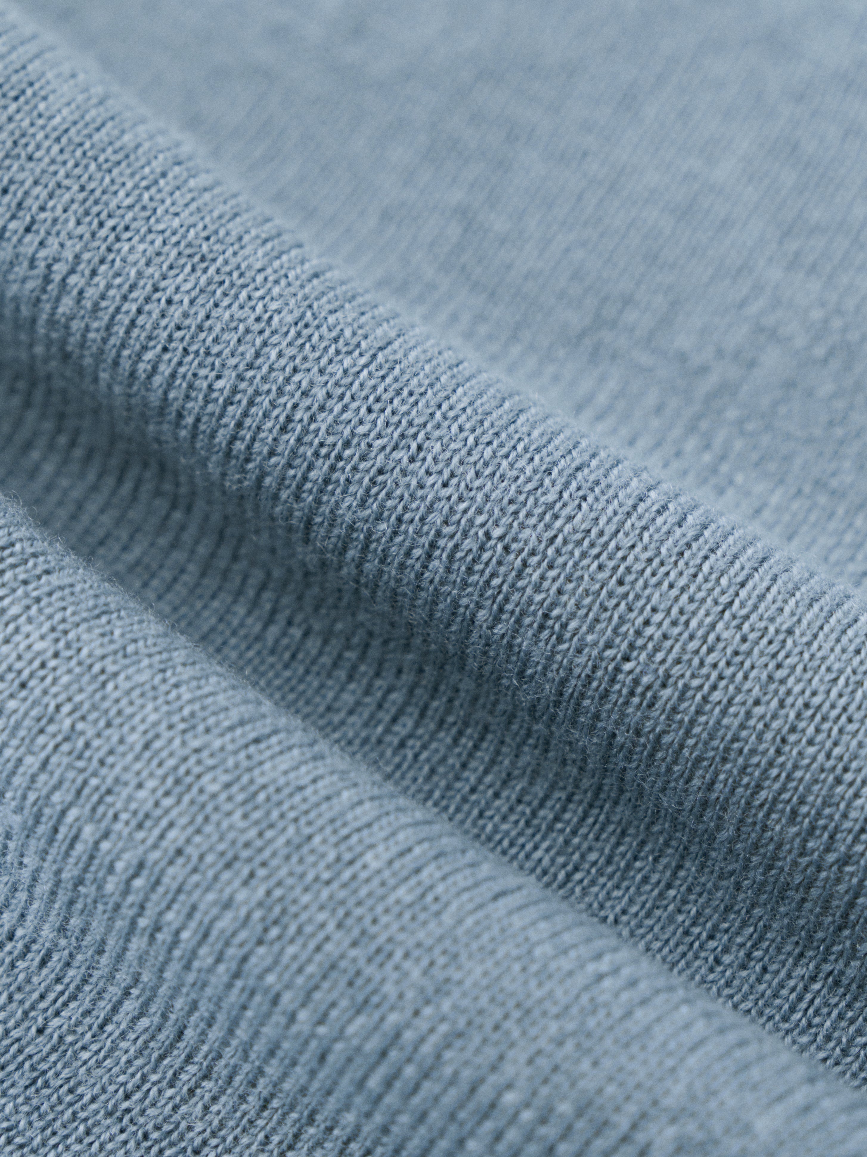 #color_dusty blue