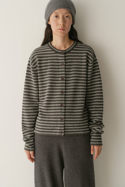 #color_dark gray
