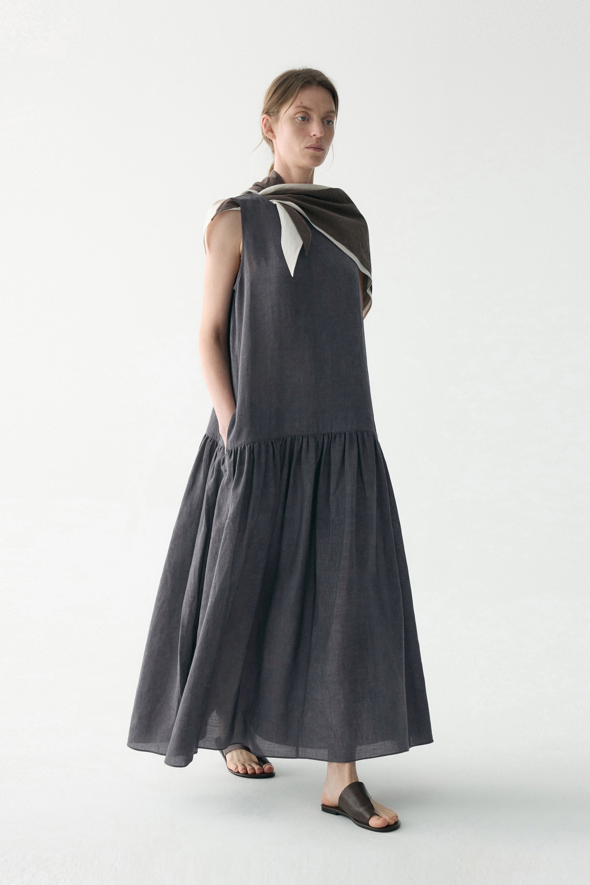#color_dark gray