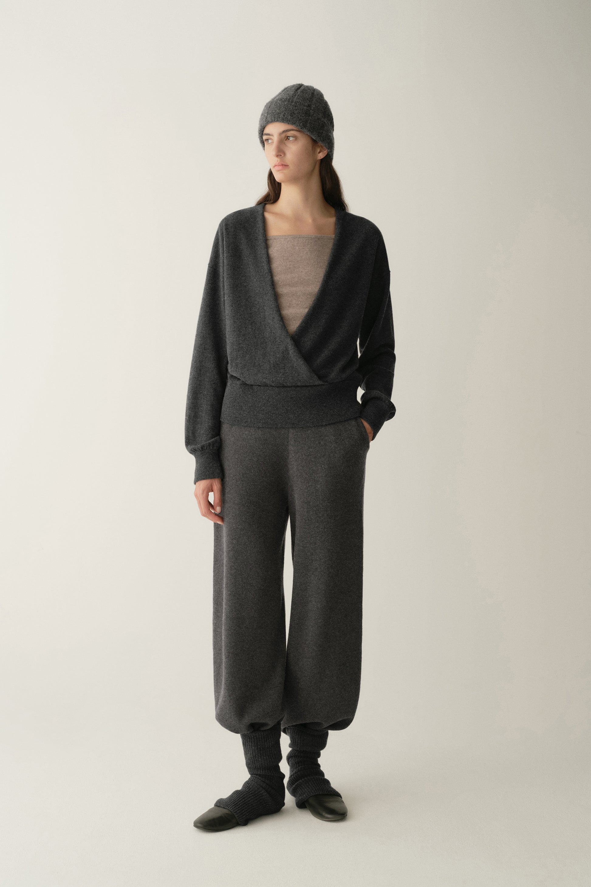 #color_dark gray