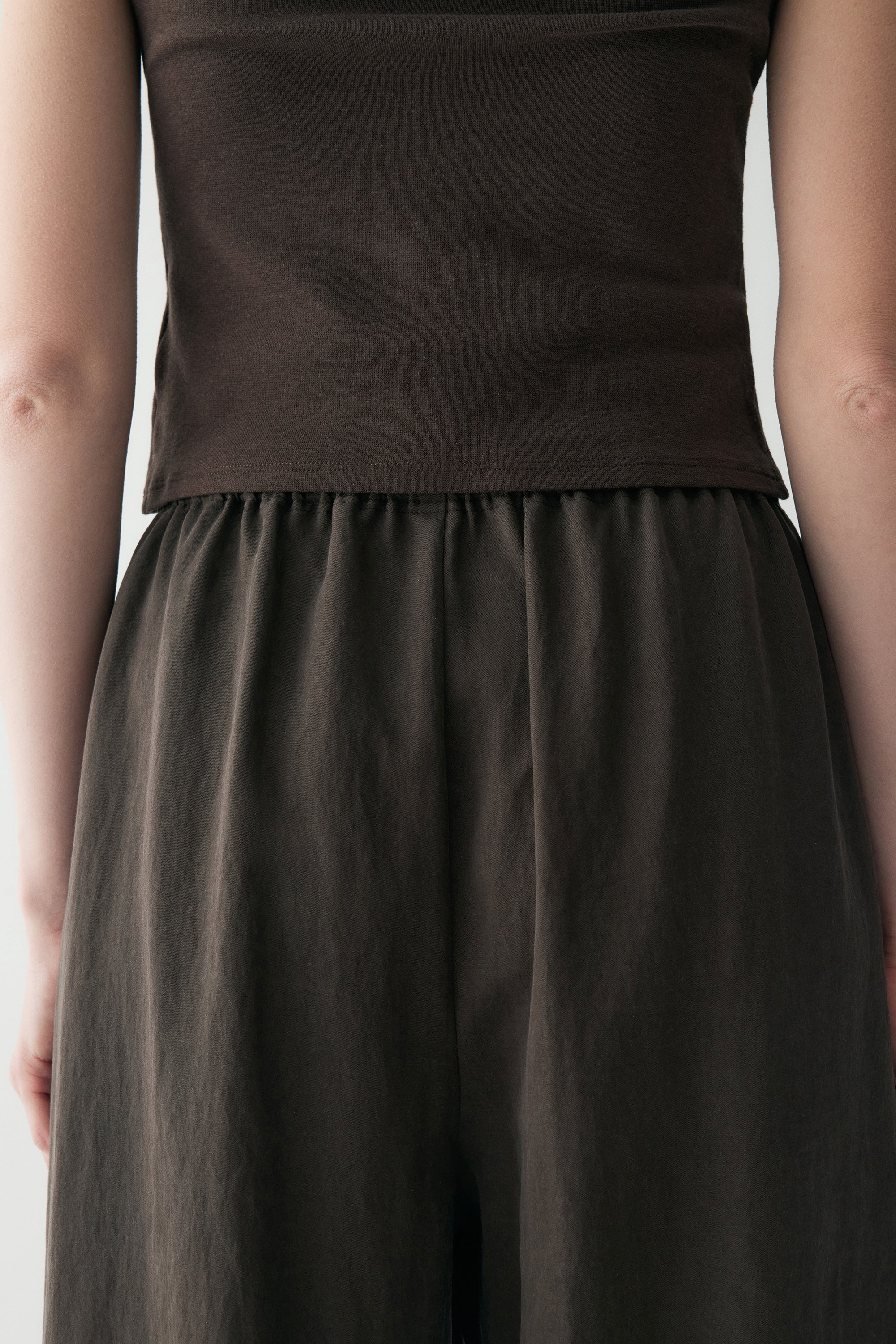 #color_raw umber