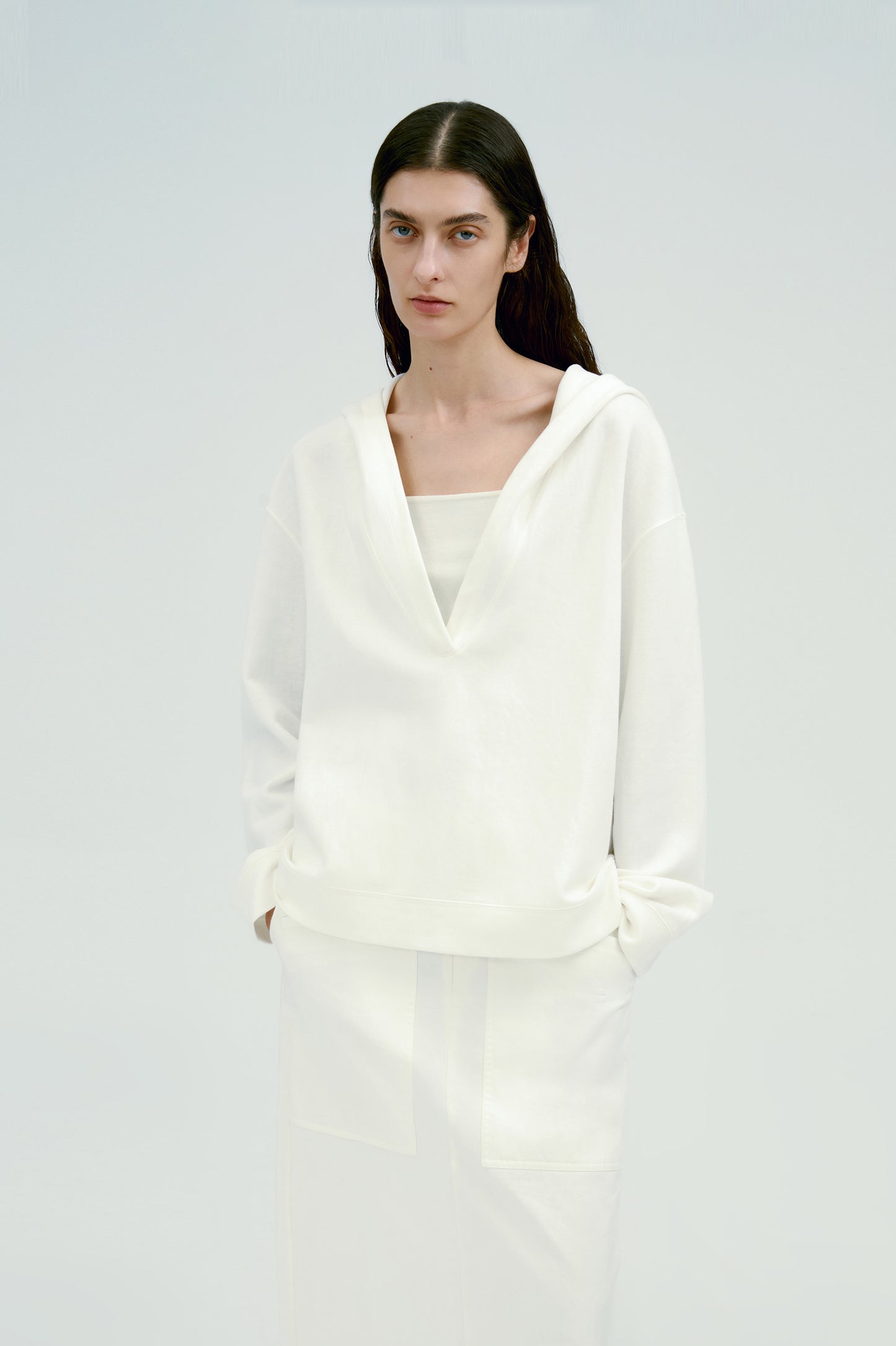 #color_off white