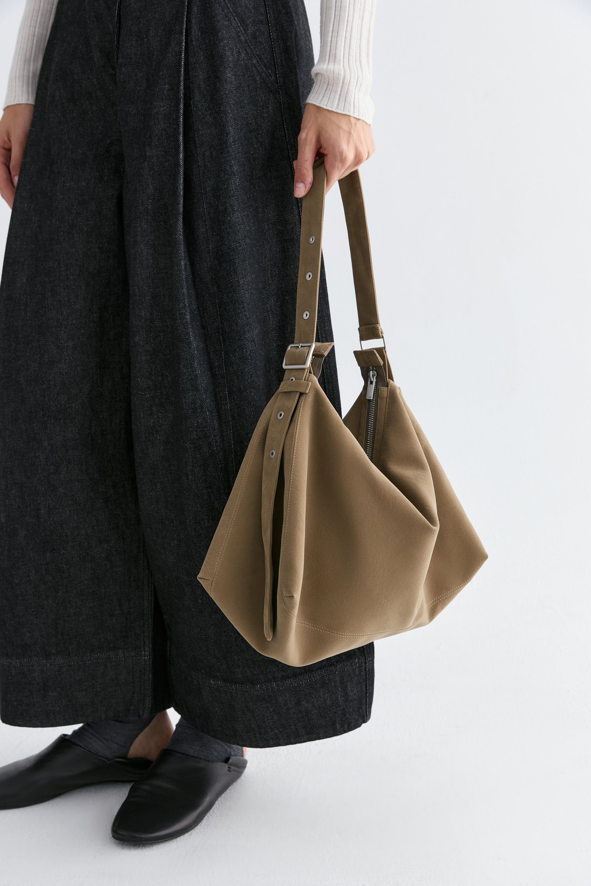 #color_light brown
