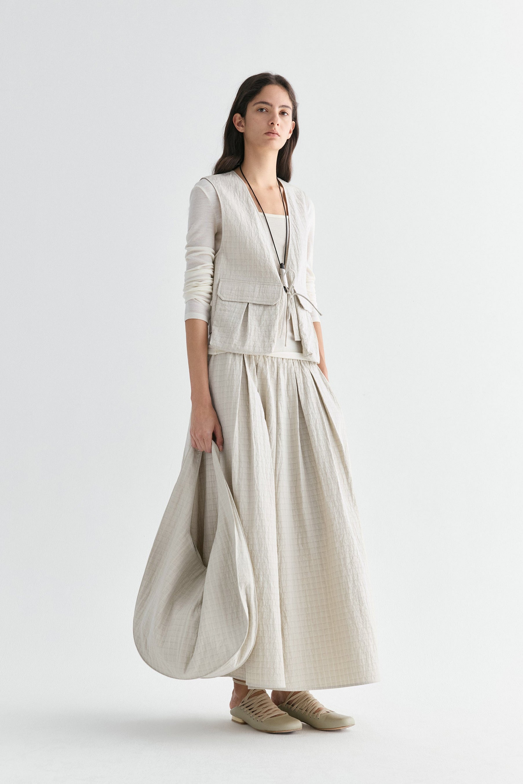 #color_off white