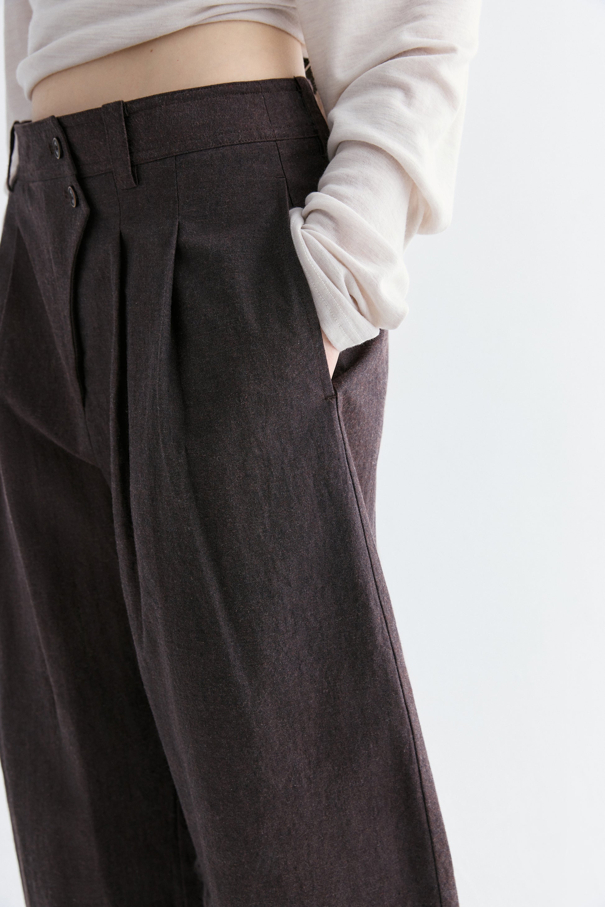 #color_raw umber
