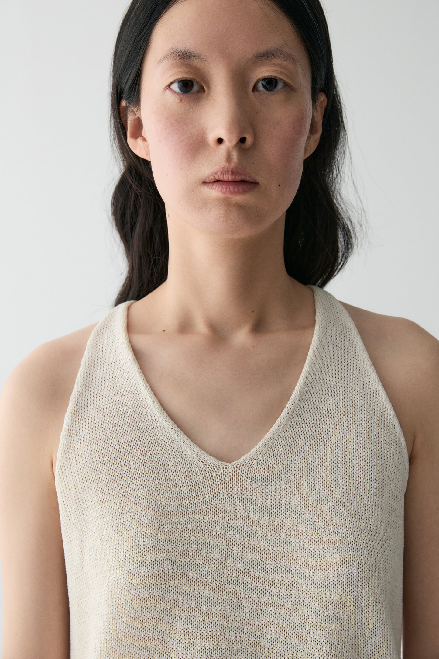 #color_off white