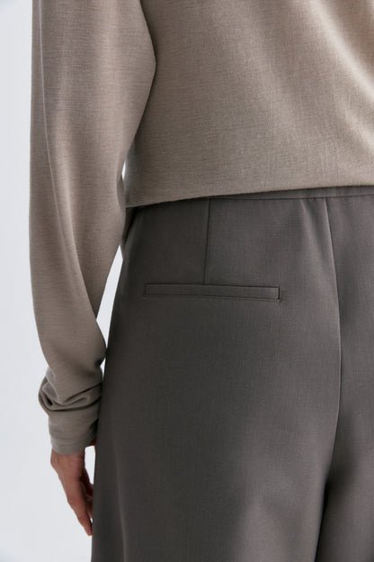 #color_raw umber