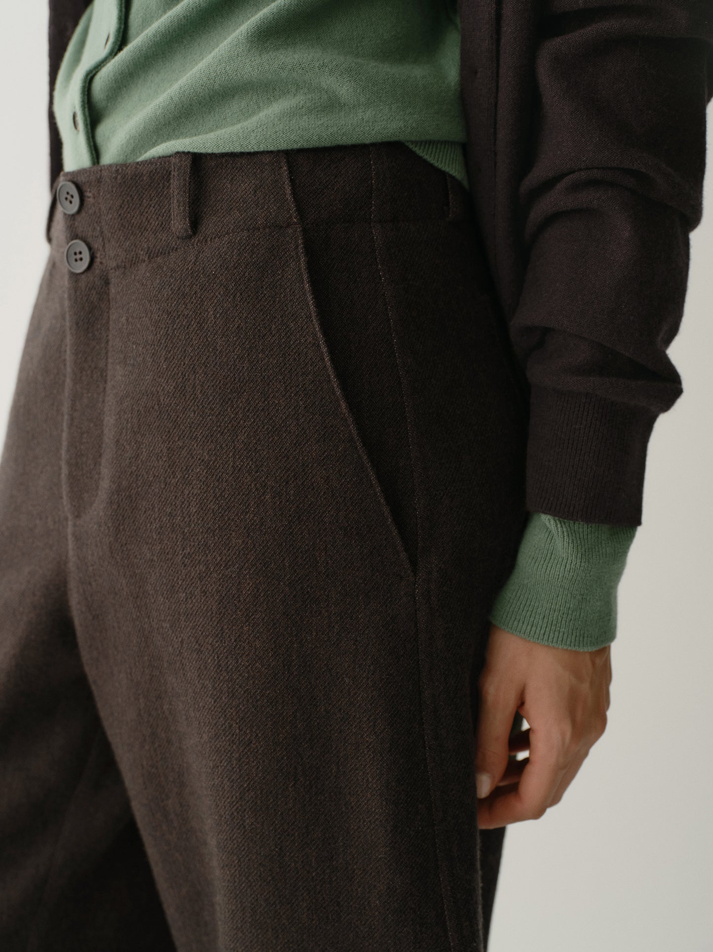 #color_raw umber