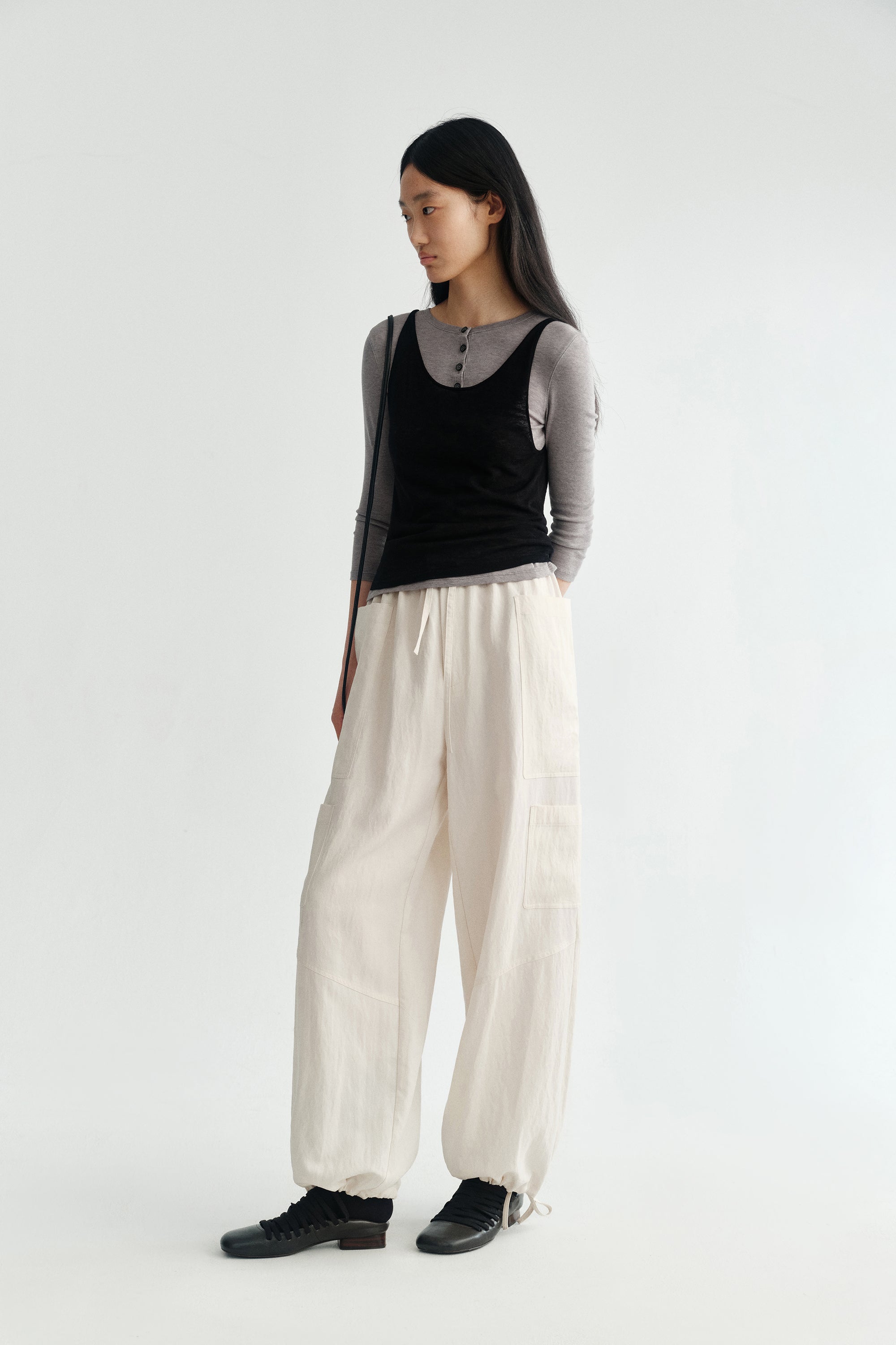 #color_cream white